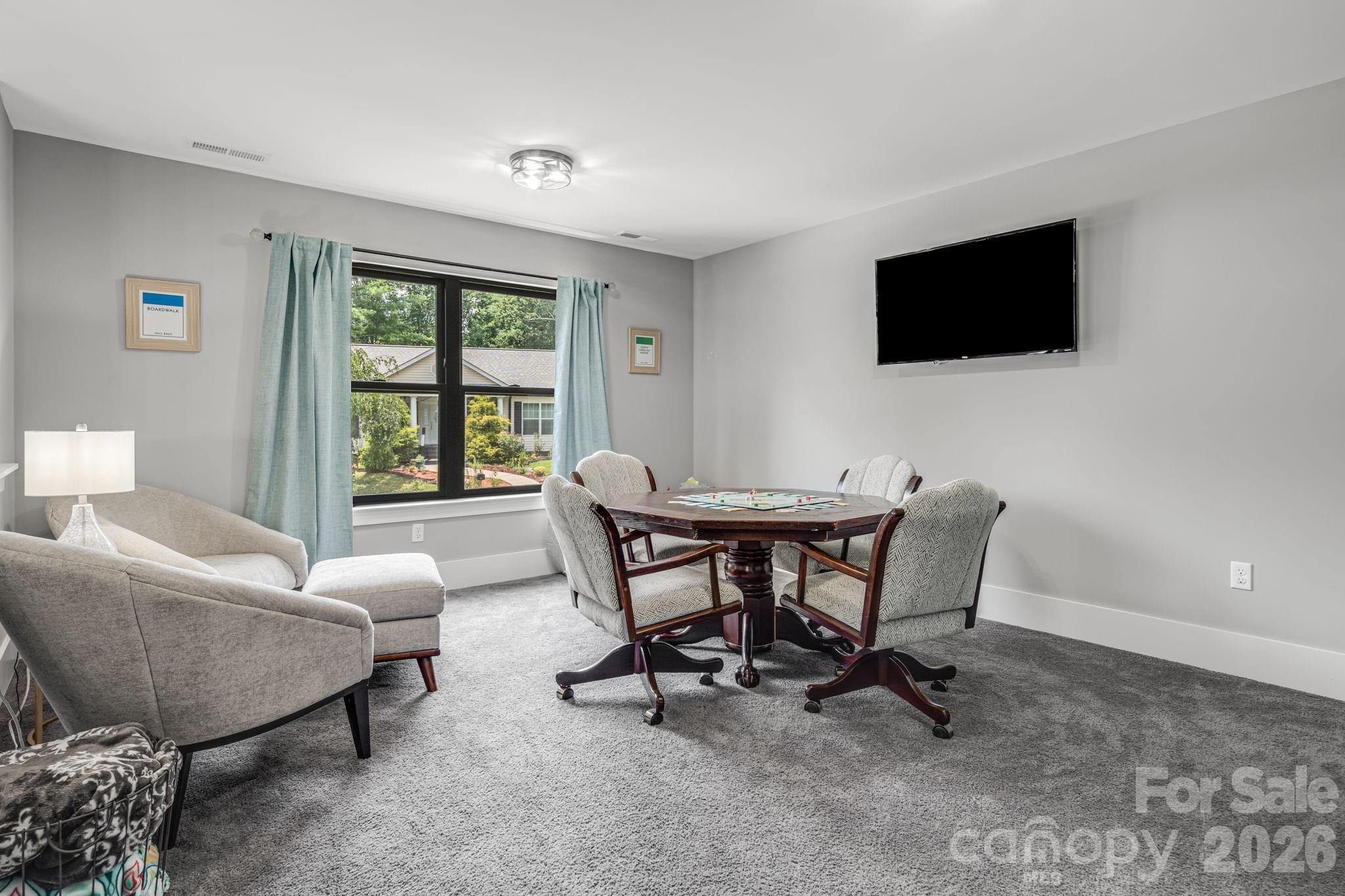 67 Apple Meadow Court Property Photo 32