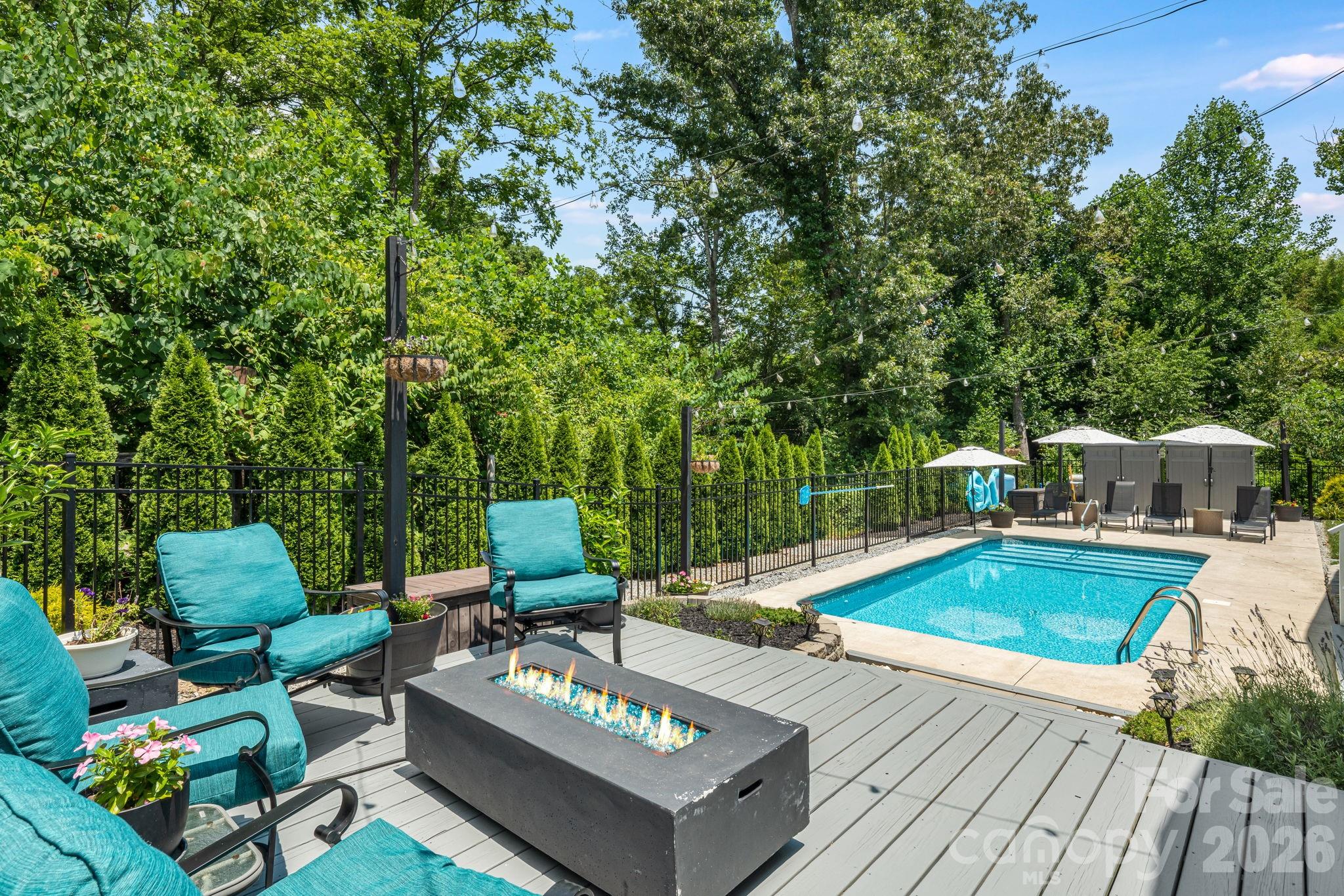 67 Apple Meadow Court Property Photo 41