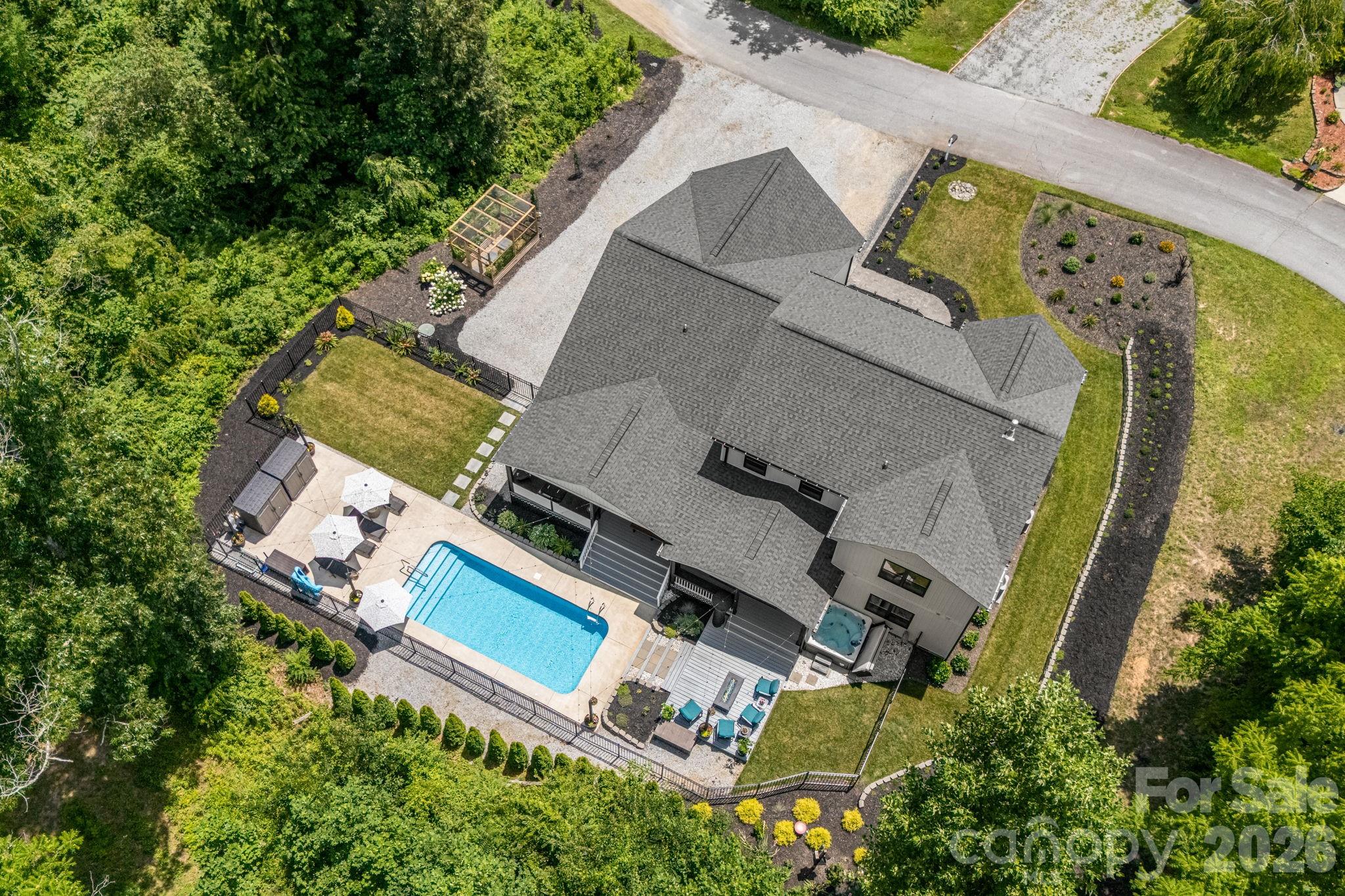 67 Apple Meadow Court Property Photo 47