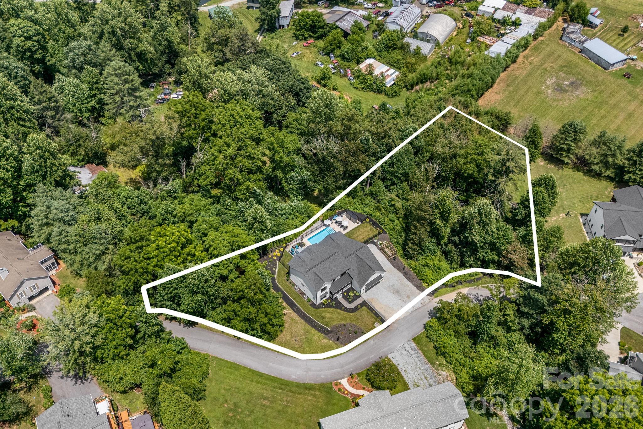 67 Apple Meadow Court Property Photo 48