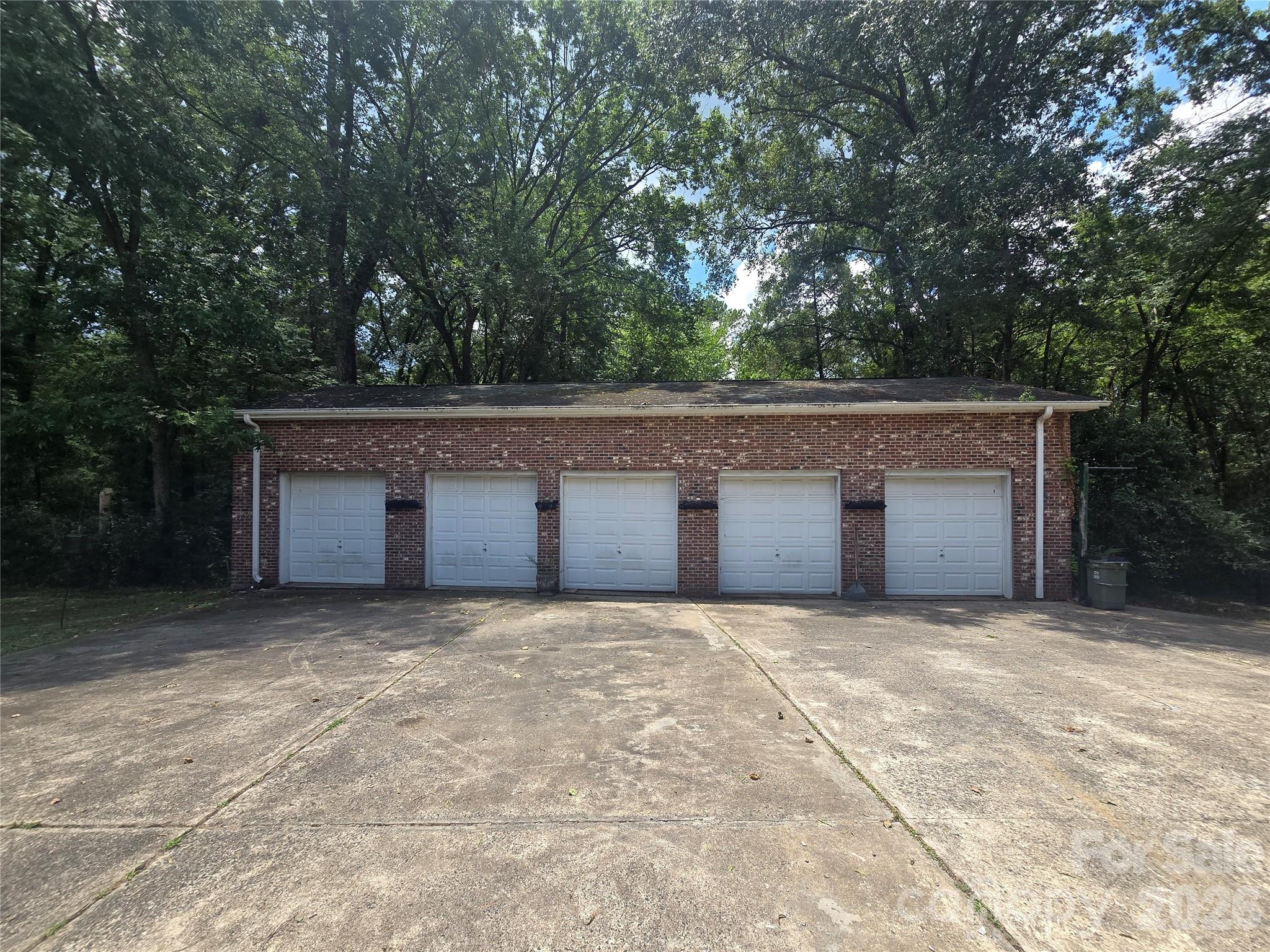 1162 Ja Cochran Bypass Property Photo 7