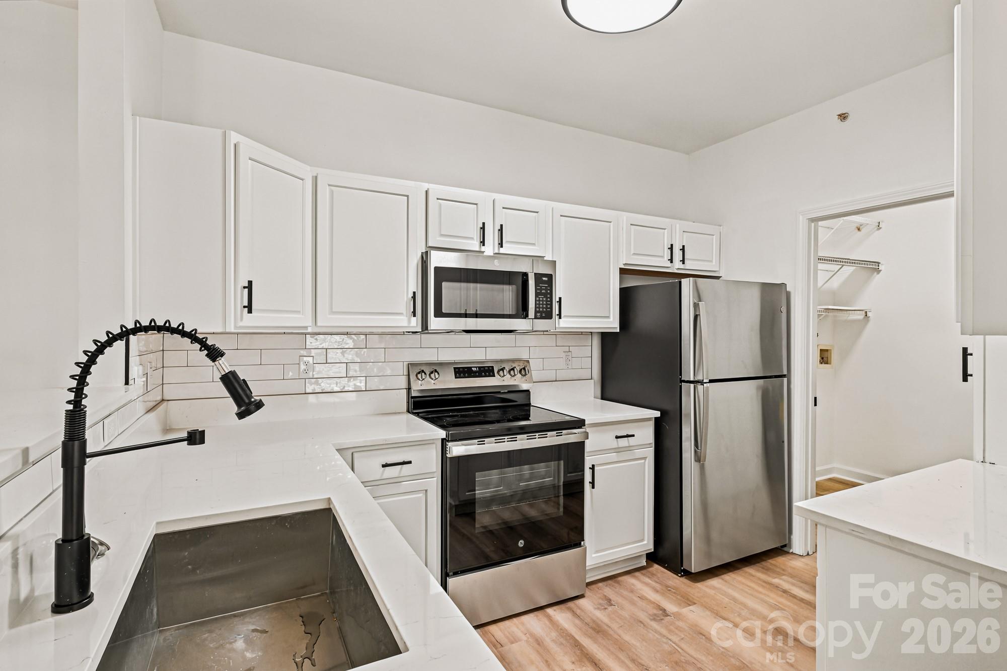 16409 Golden River Lane Property Photo 1