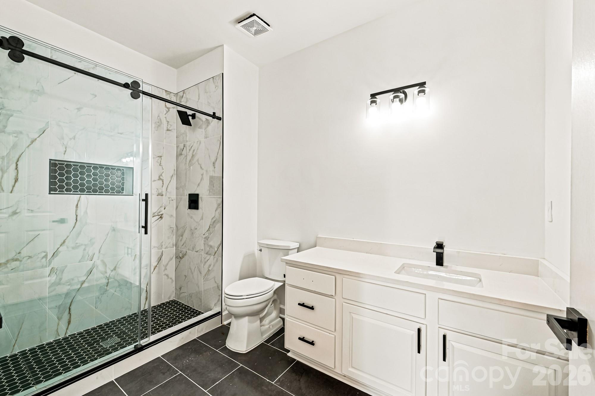 16409 Golden River Lane Property Photo 5