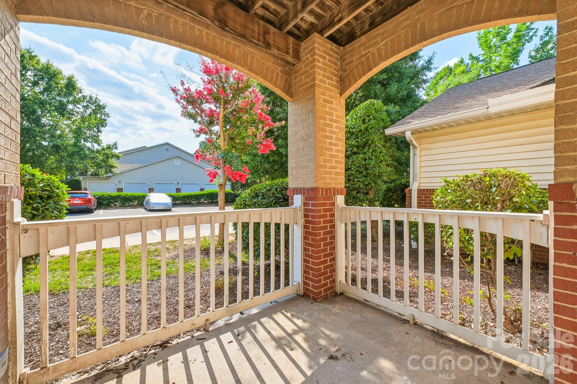 16409 Golden River Lane Property Photo 7