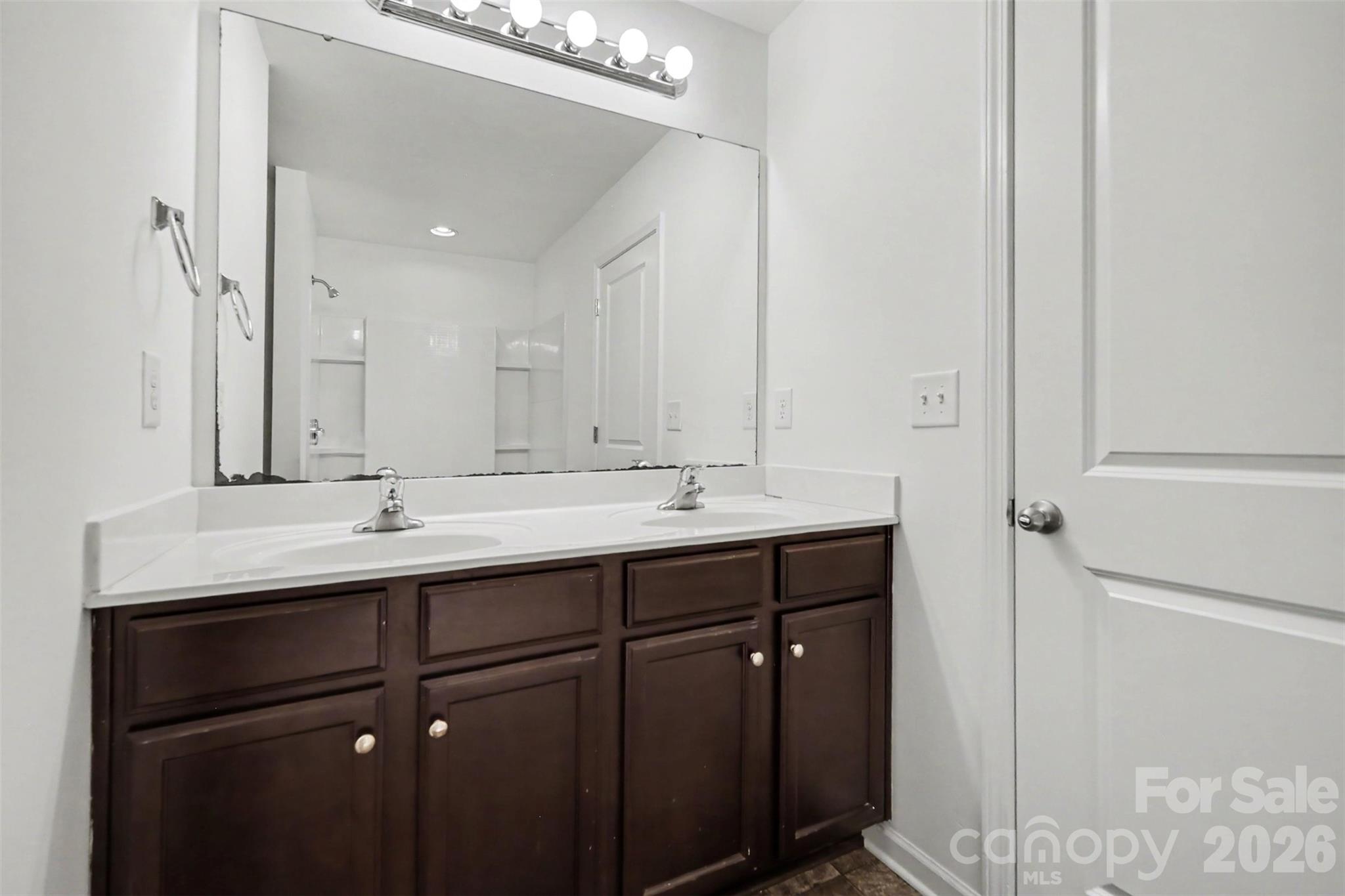 9369 Hamel Street Property Photo 13
