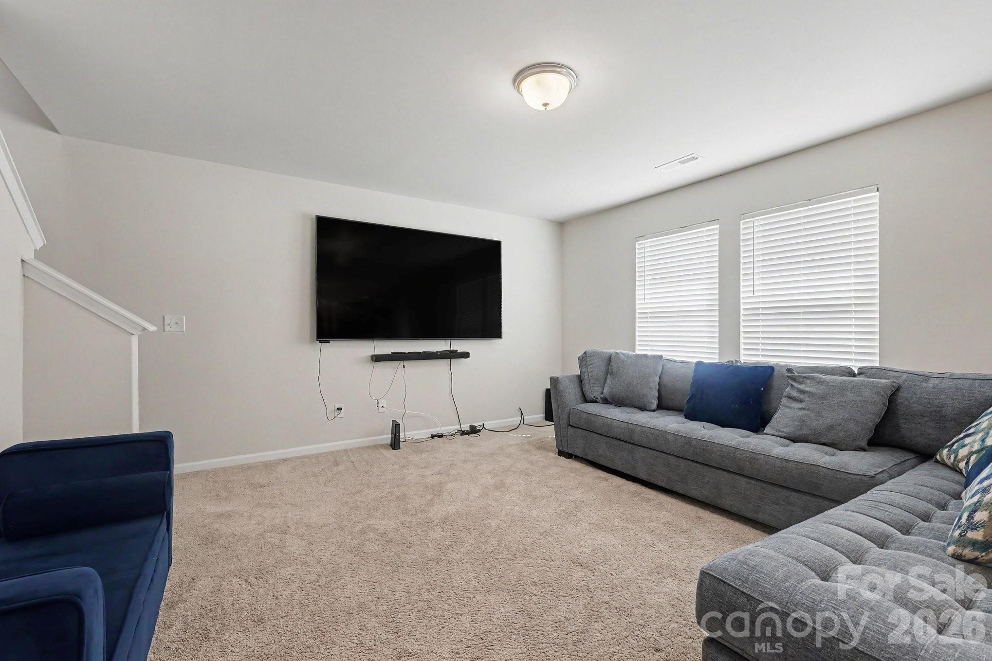 205 Prince Lane Property Photo 4