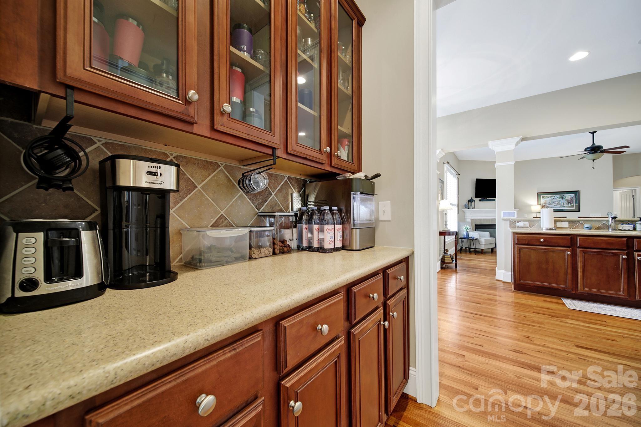3328 Richards Crossing Property Photo 7
