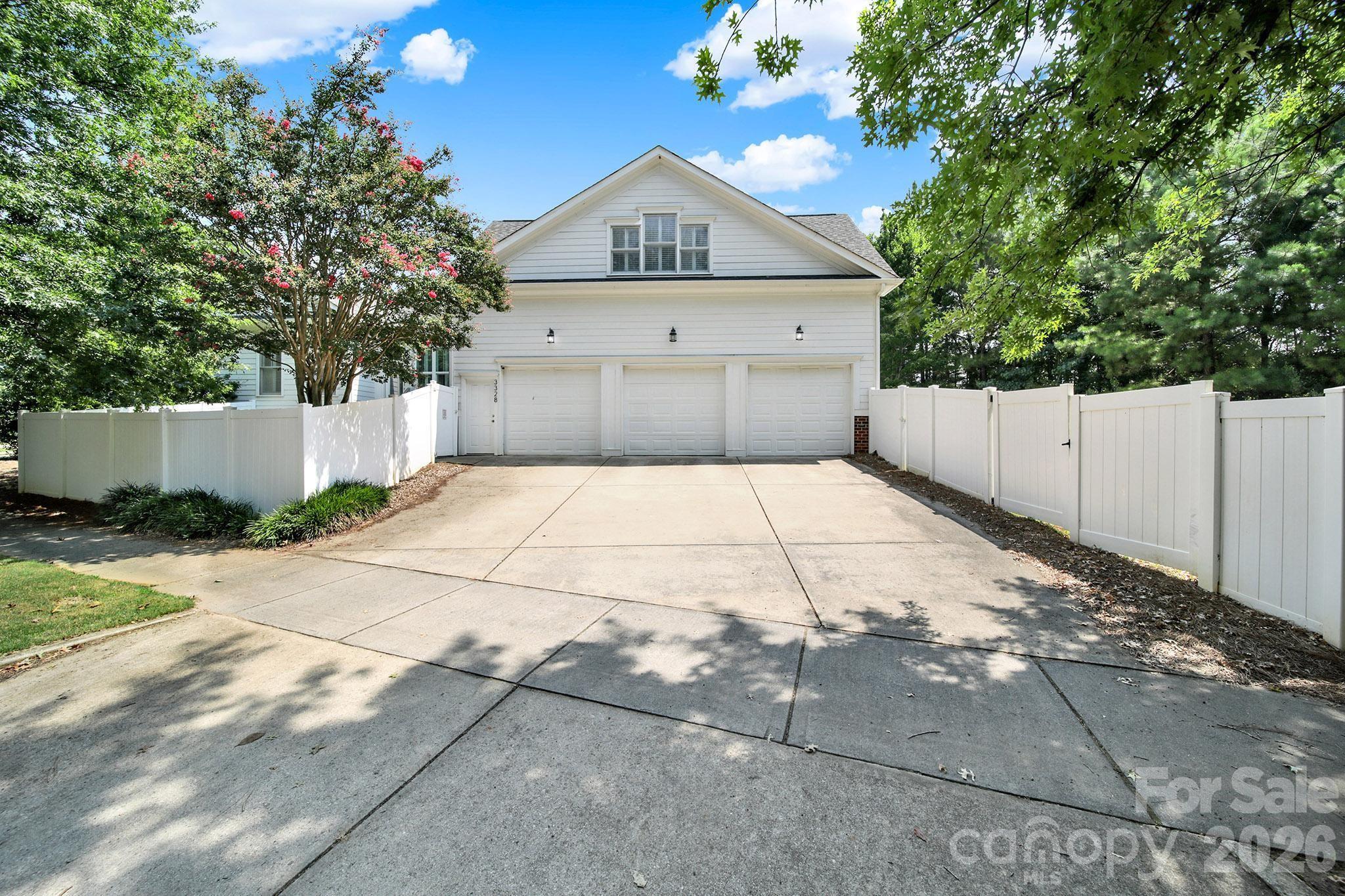 3328 Richards Crossing Property Photo 35