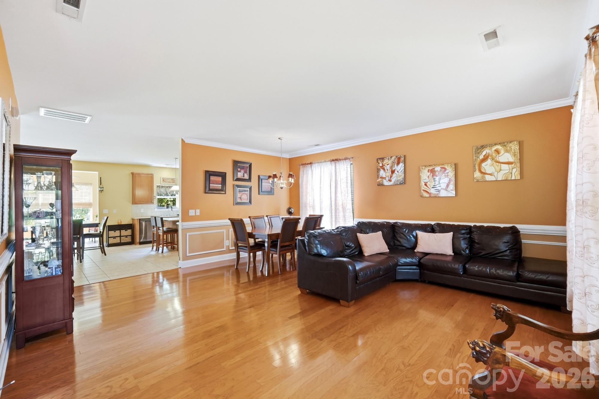6014 Magna Lane Property Photo 5
