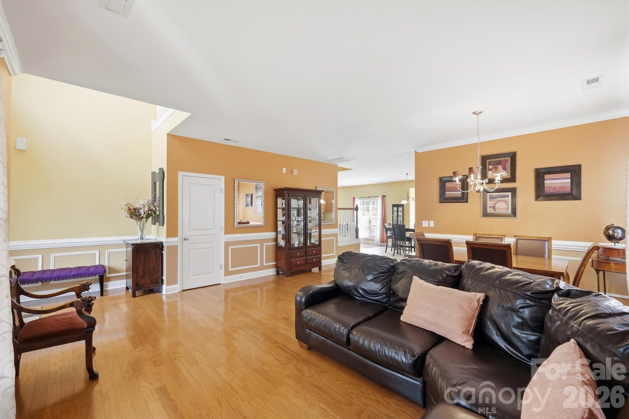 6014 Magna Lane Property Photo 7