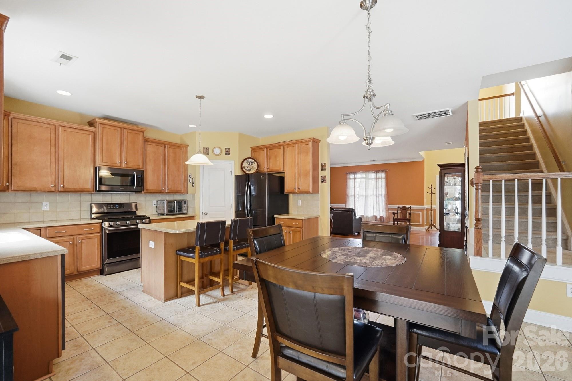 6014 Magna Lane Property Photo 11