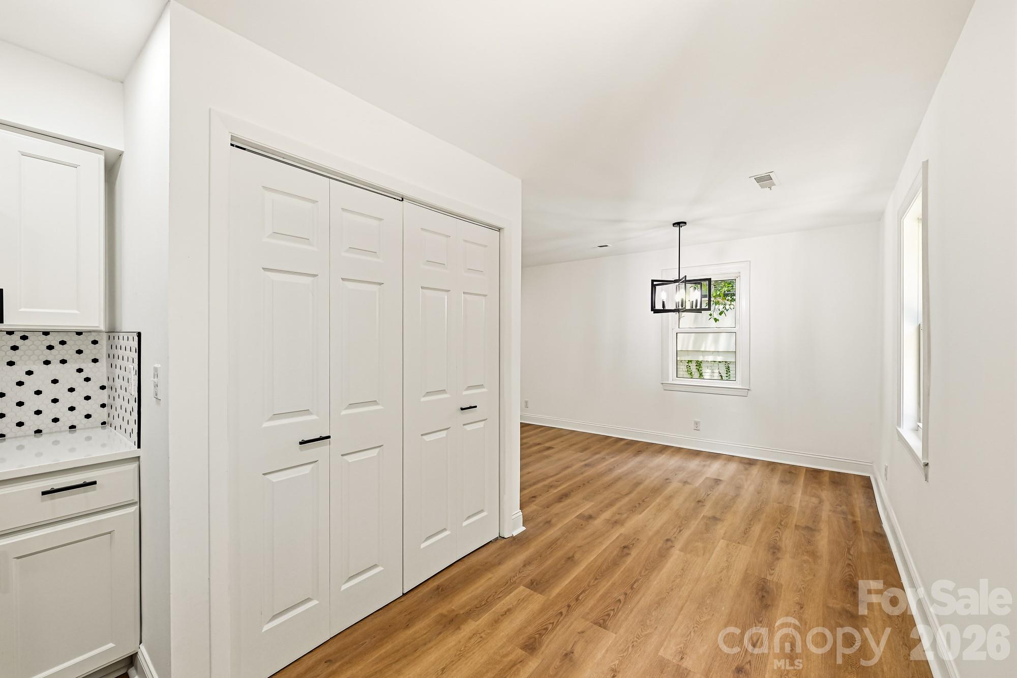 1936 Lakedell Drive Property Photo 20