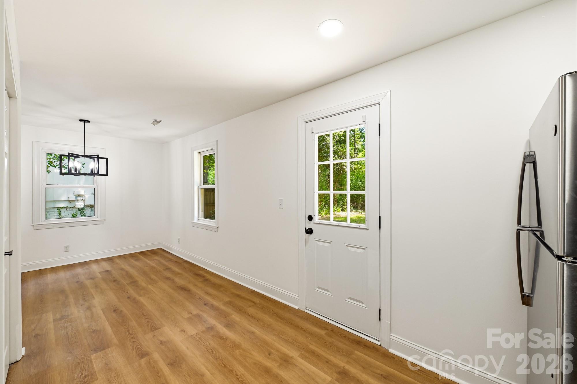1936 Lakedell Drive Property Photo 21