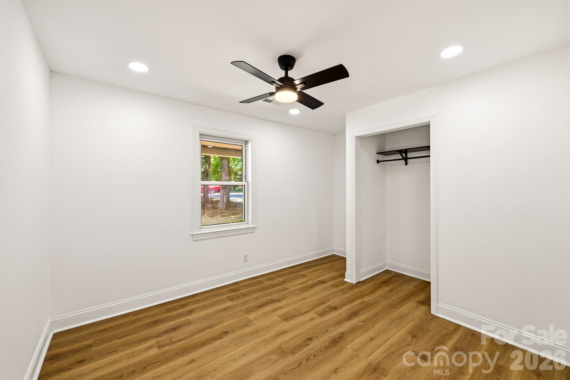 1936 Lakedell Drive Property Photo 22
