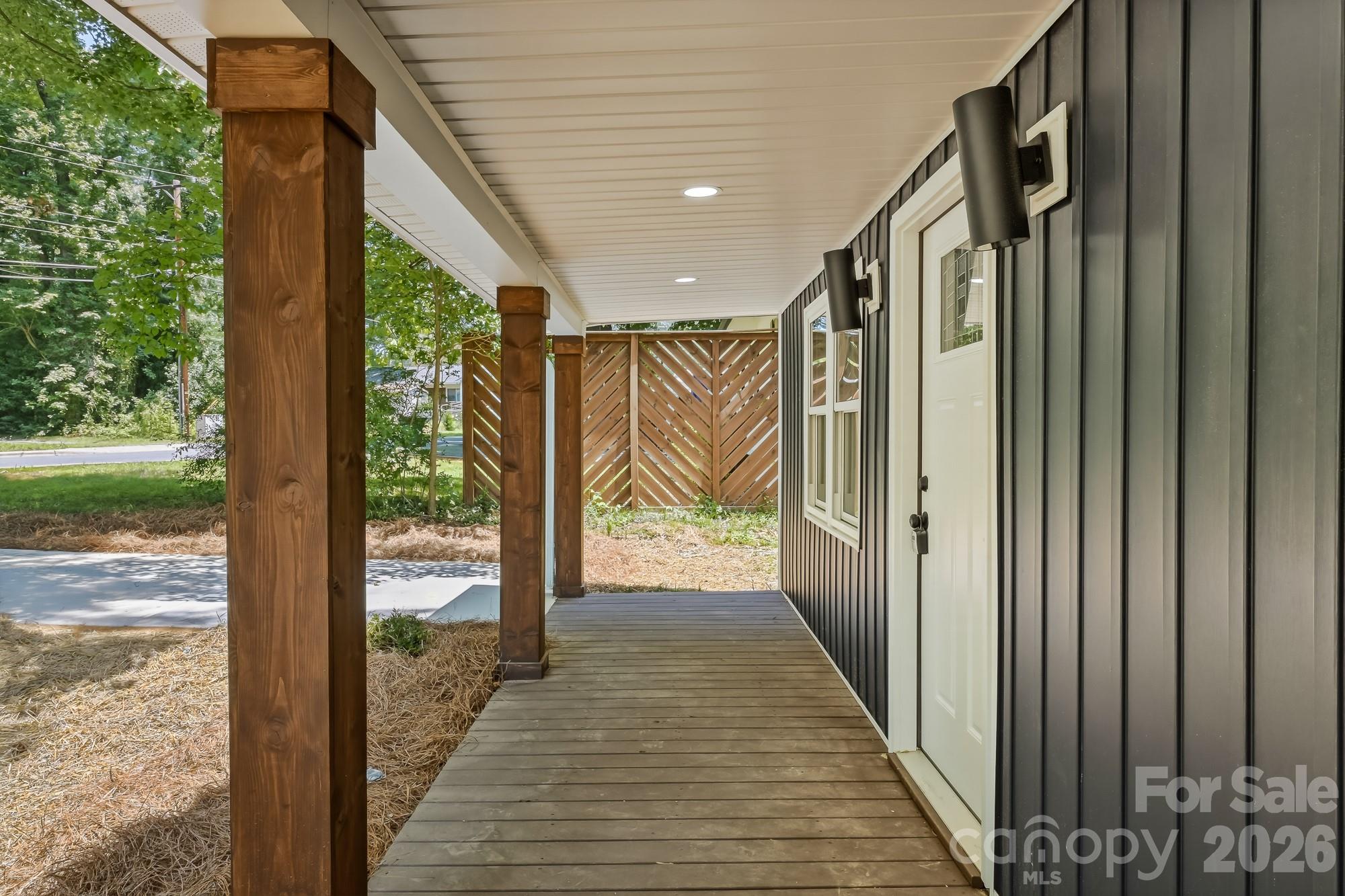 1936 Lakedell Drive Property Photo 27