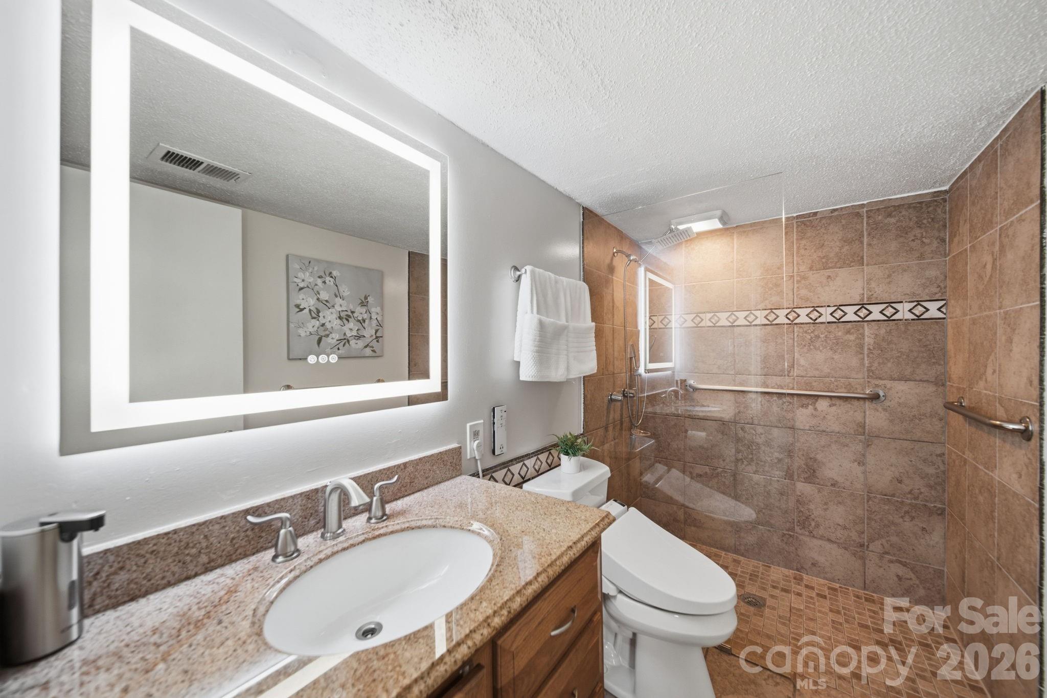 4739 Hedgemore Drive N Property Photo 17