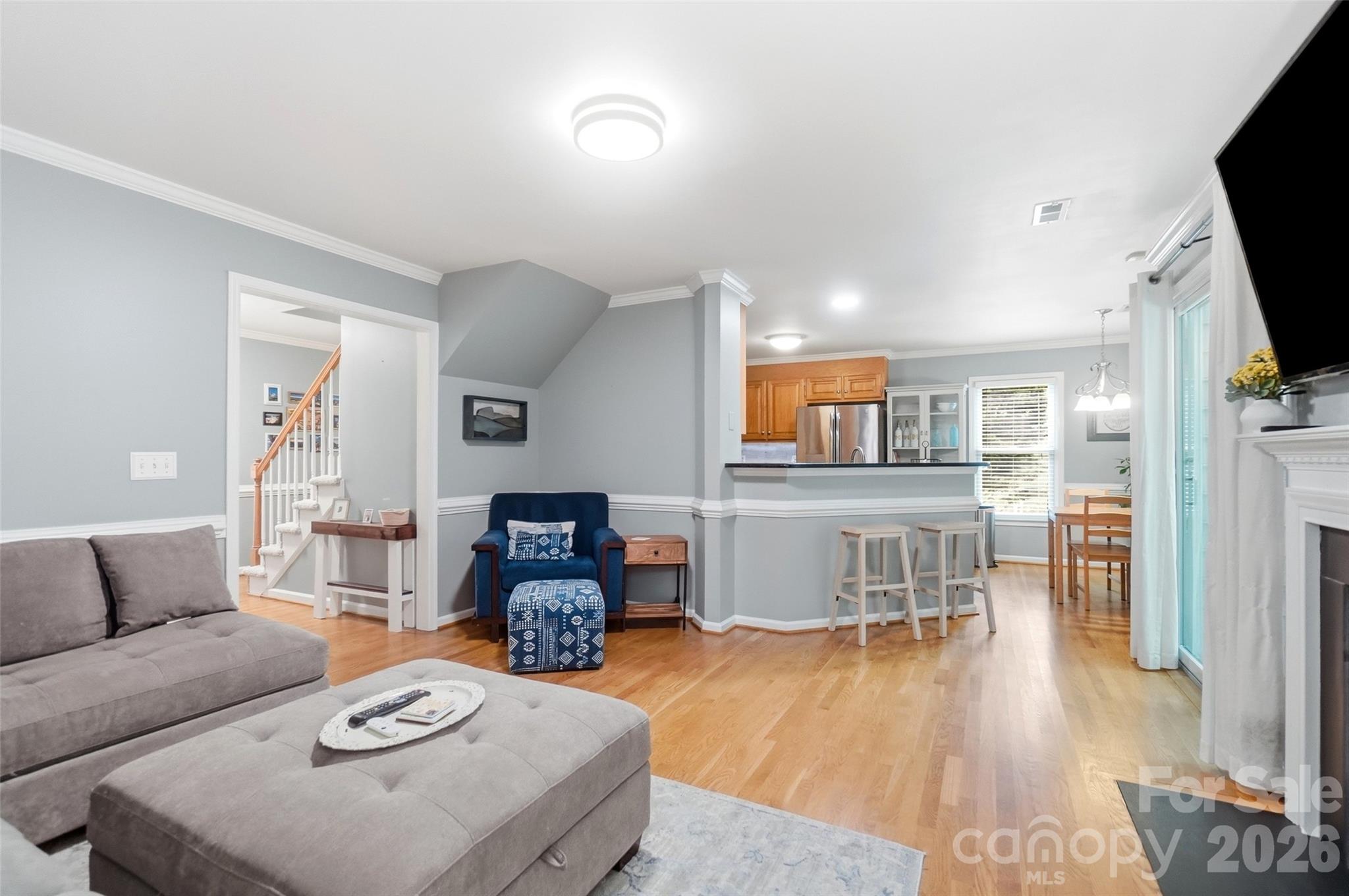 4802 Bridle Ridge Lane Property Photo 8