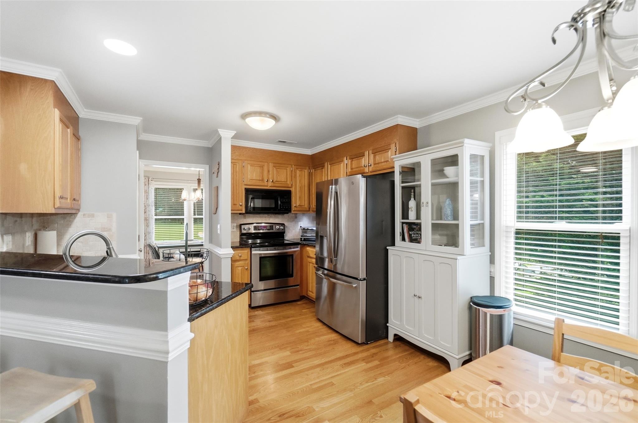 4802 Bridle Ridge Lane Property Photo 9