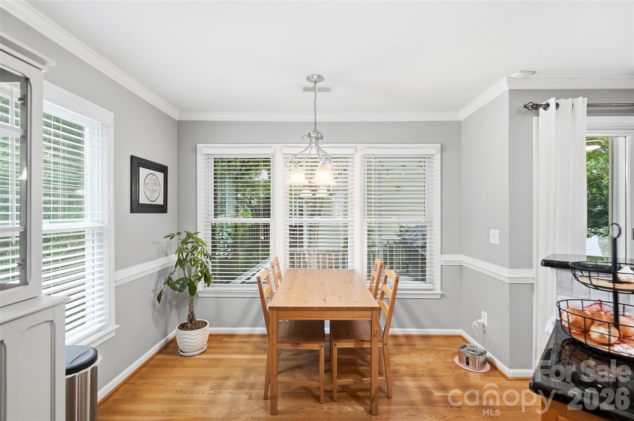 4802 Bridle Ridge Lane Property Photo 10
