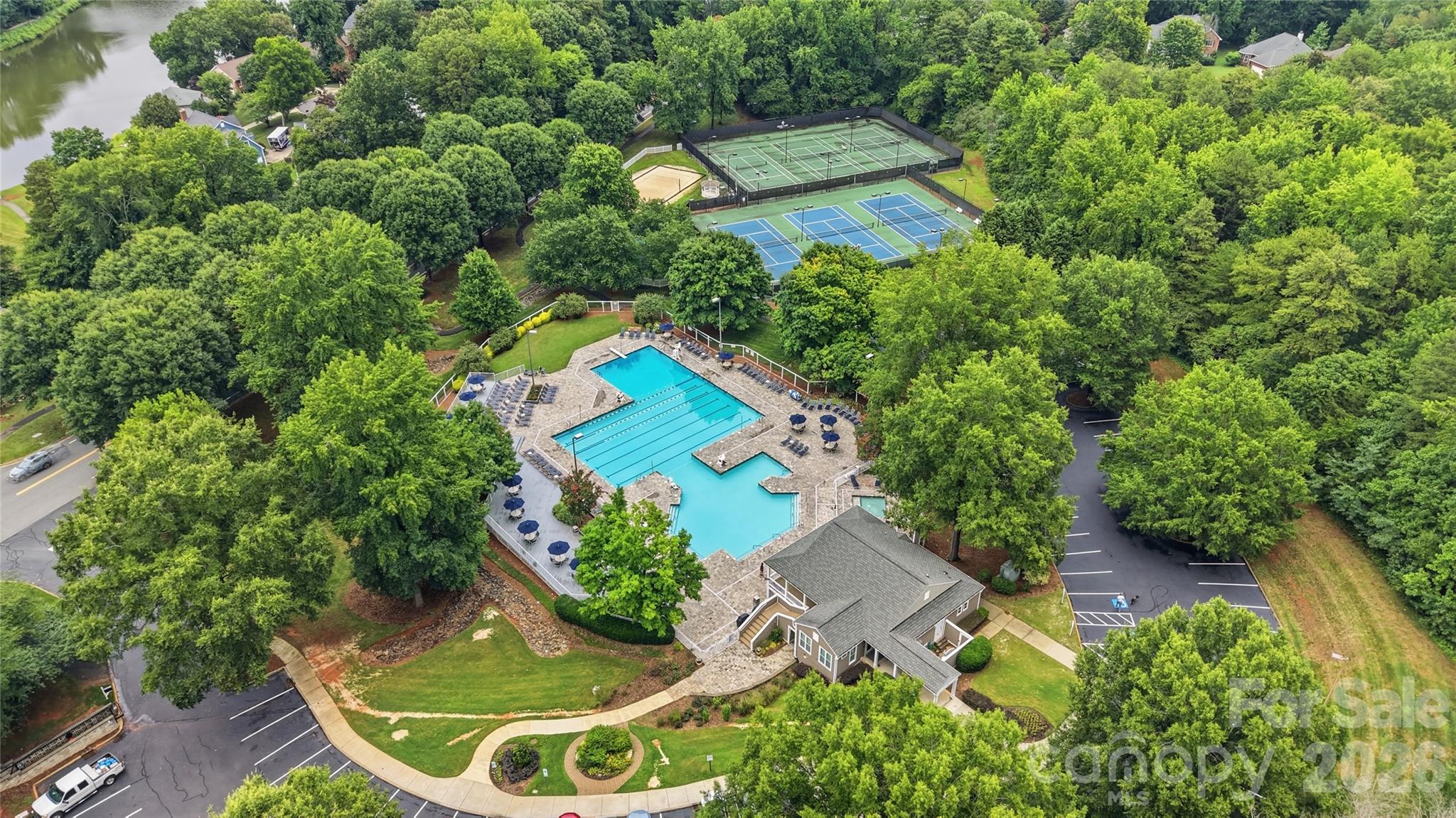4802 Bridle Ridge Lane Property Photo 24