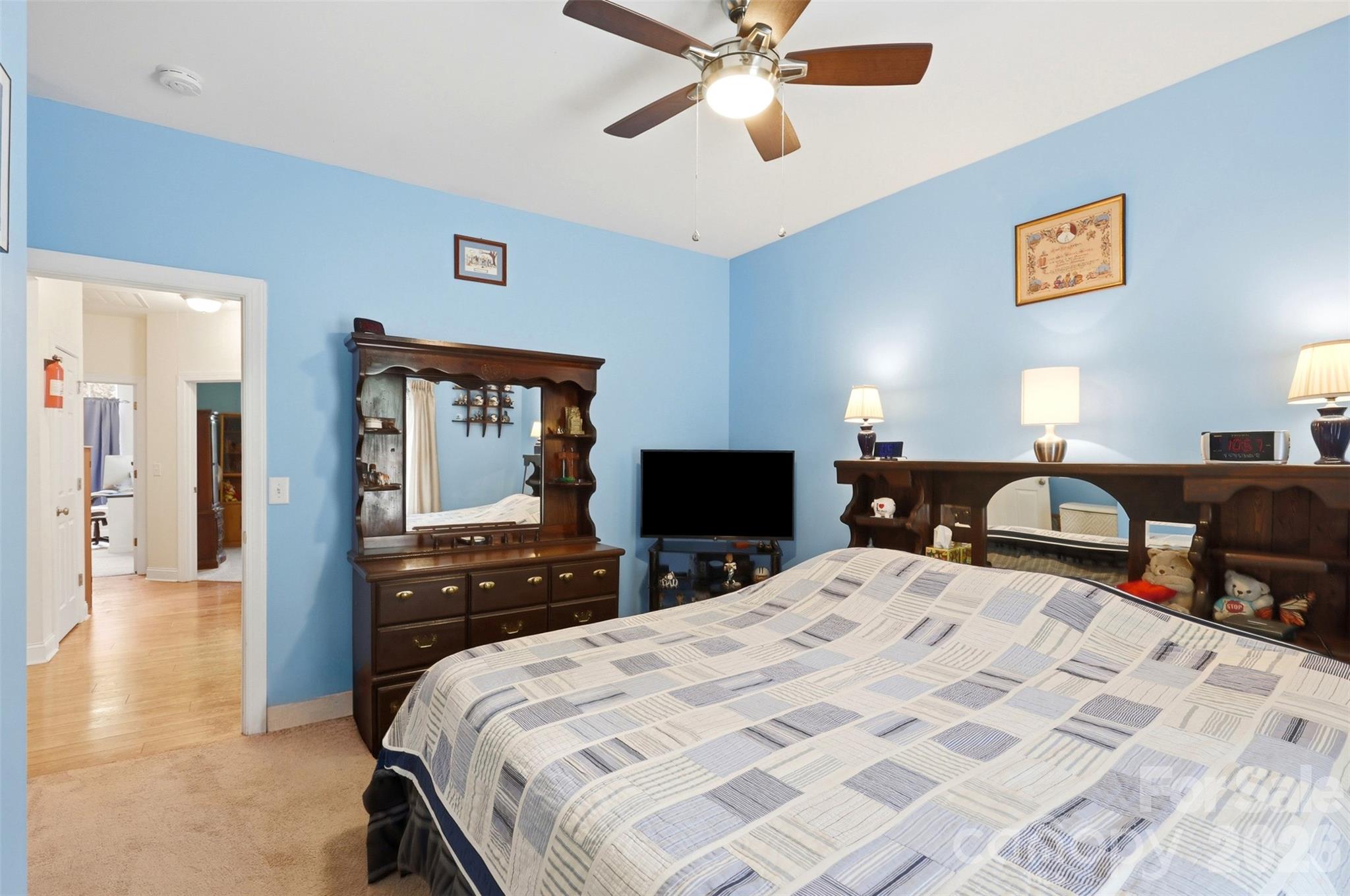 630 Kenway Loop Property Photo 24