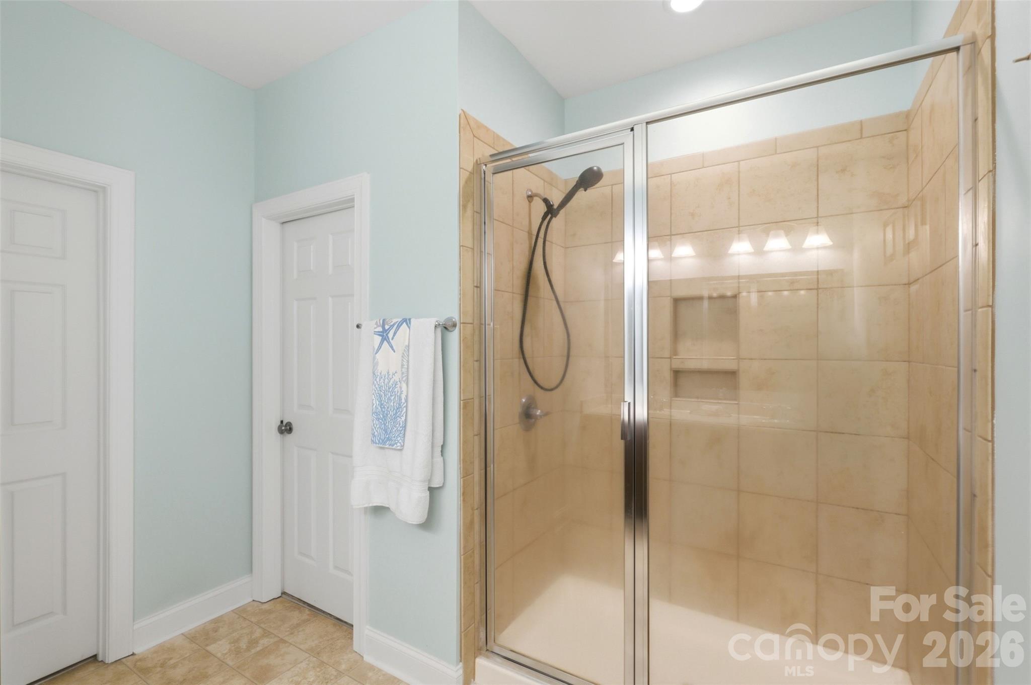 630 Kenway Loop Property Photo 34
