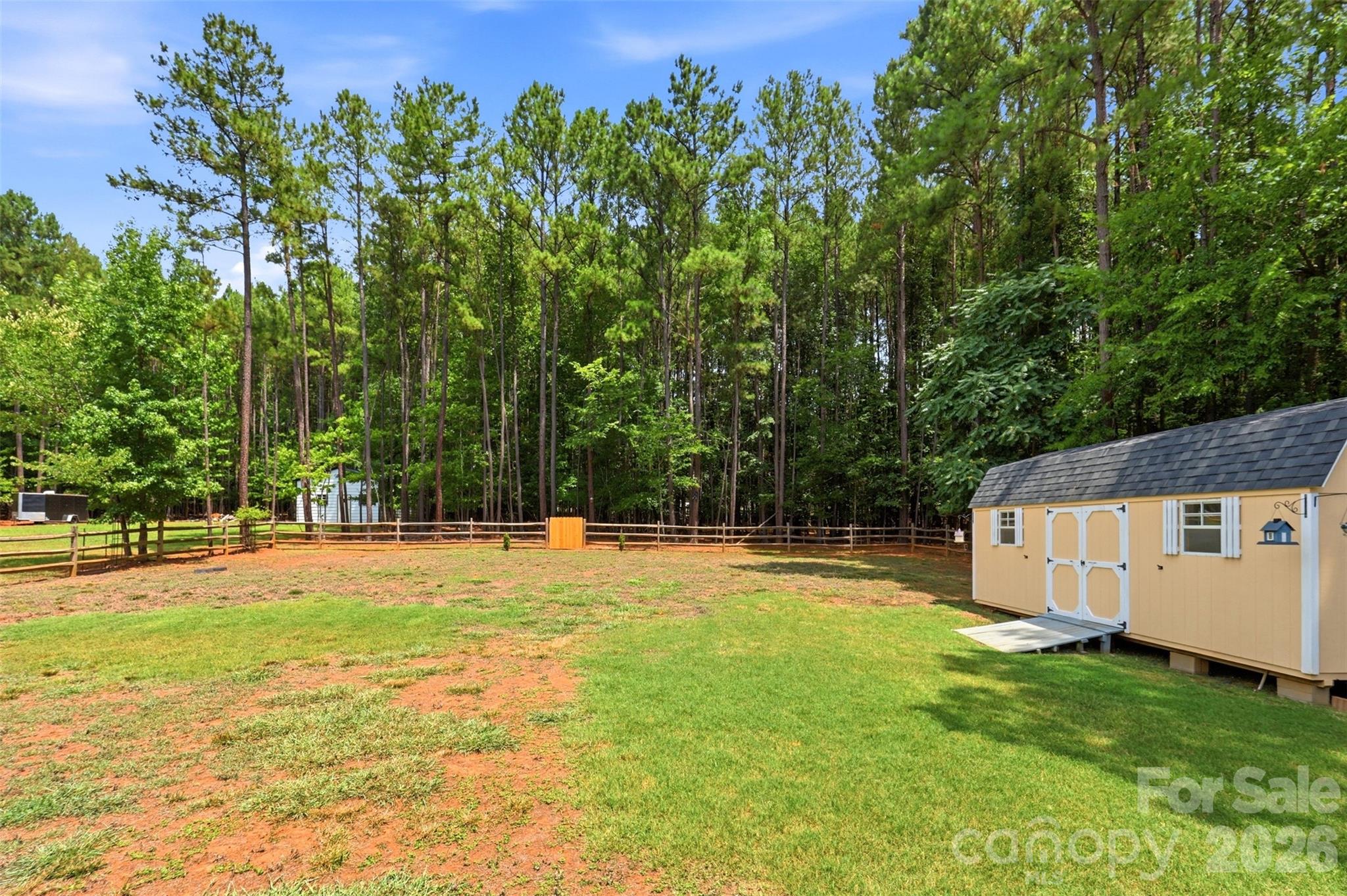 630 Kenway Loop Property Photo 40