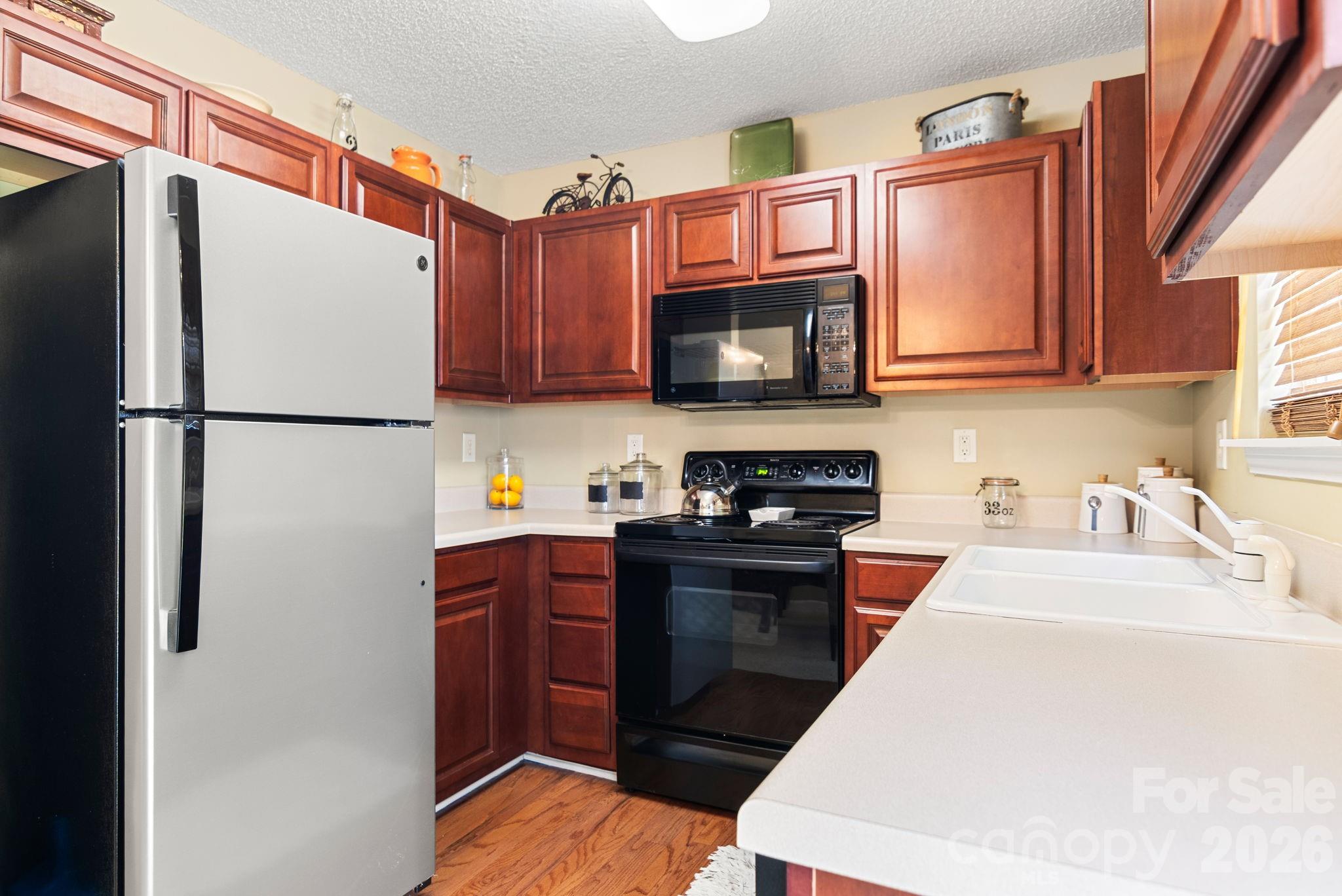 11549 Retriever Way Property Photo 12