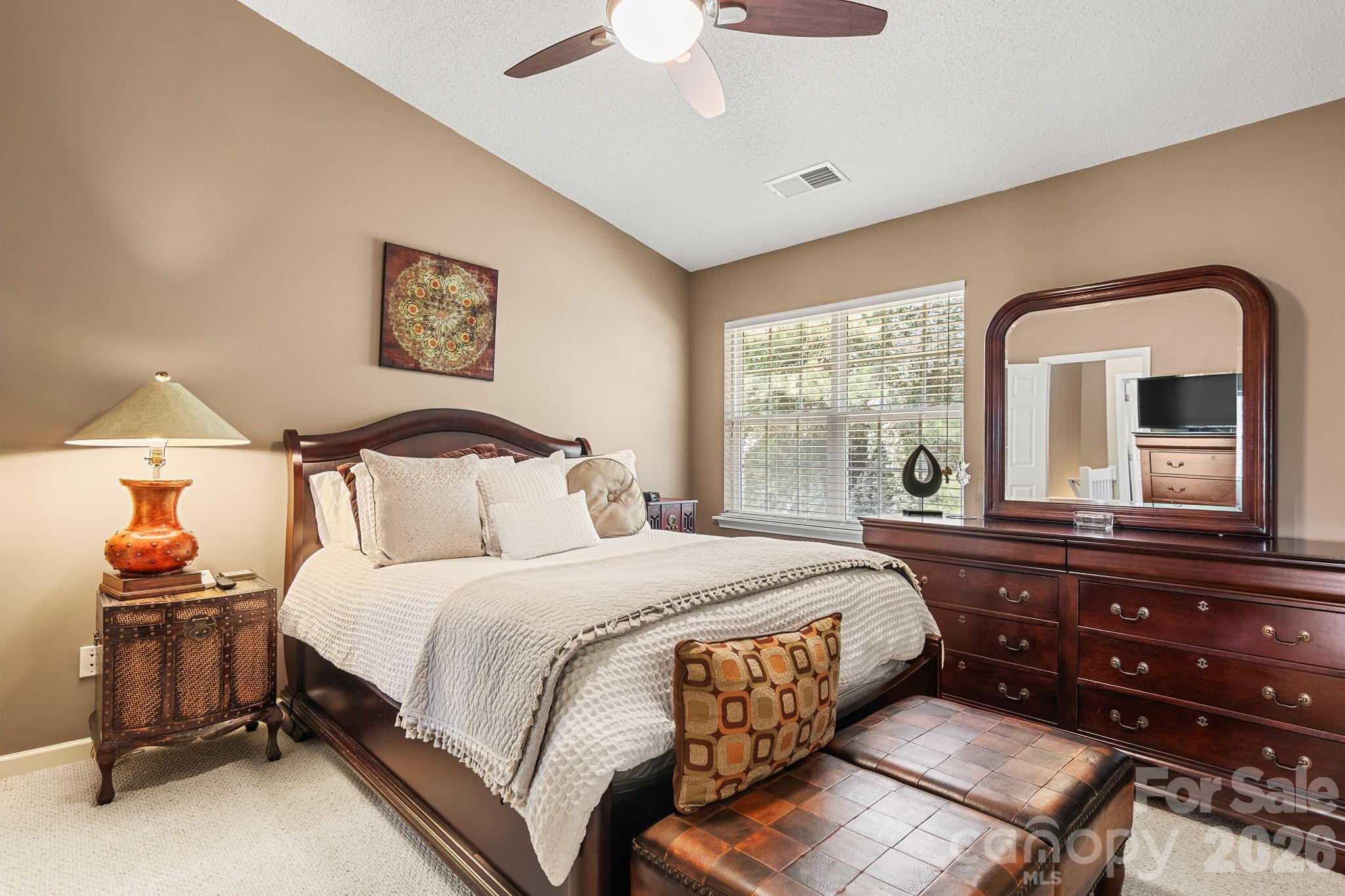 11549 Retriever Way Property Photo 18