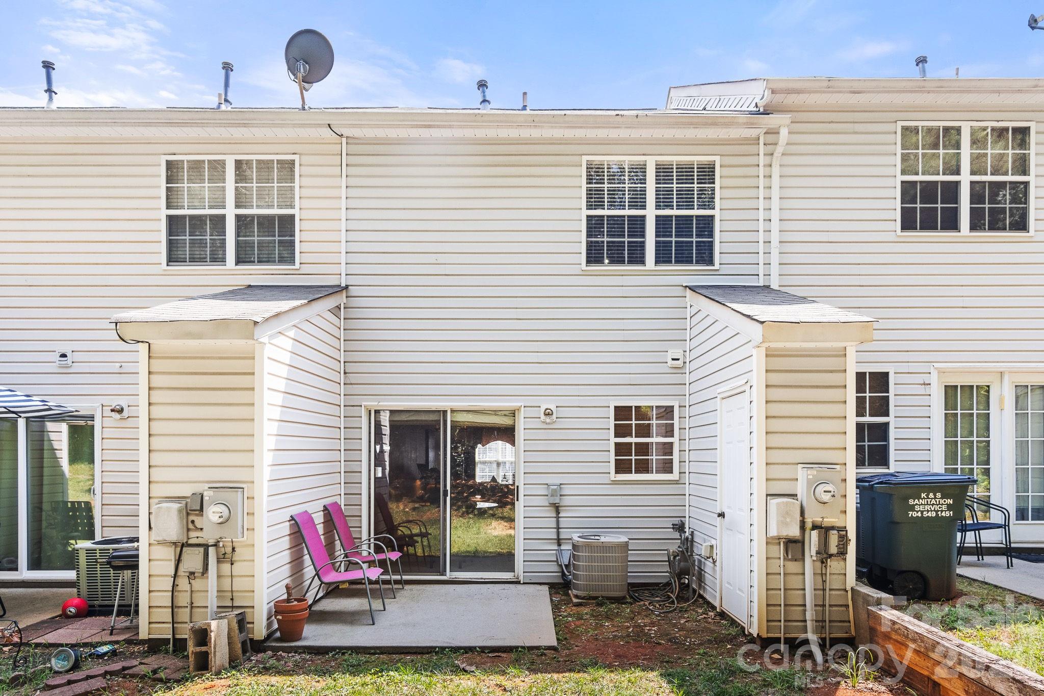 11549 Retriever Way Property Photo 23