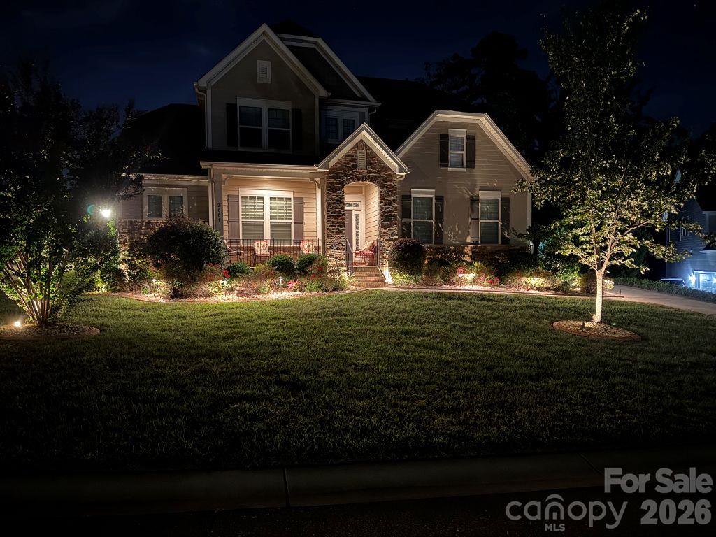 2001 Hampshire Court Property Photo 21