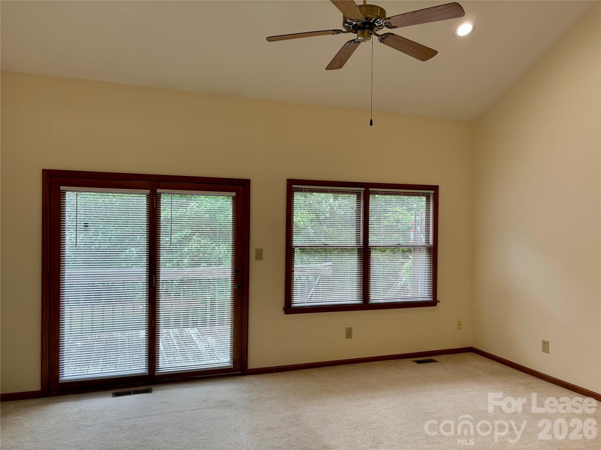 153 Hillcrest Drive Property Photo 3