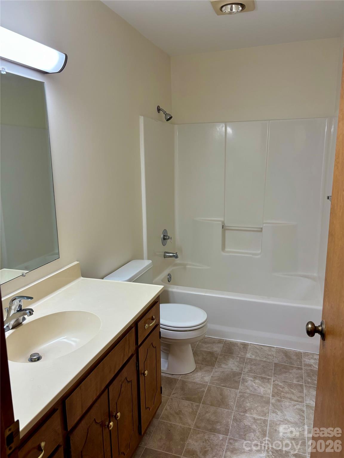 153 Hillcrest Drive Property Photo 6