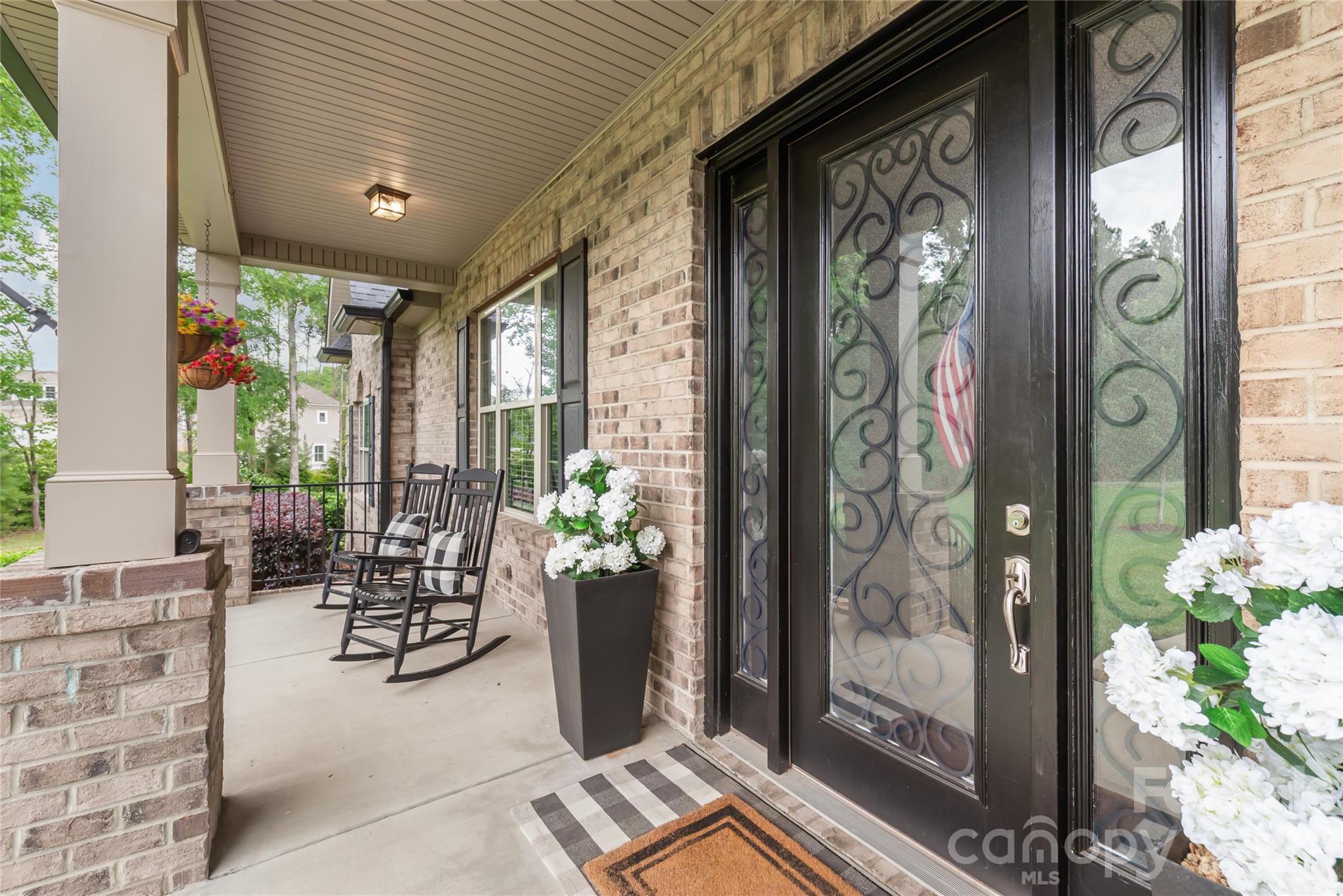 1808 Huntley Ridge Drive Property Photo 3