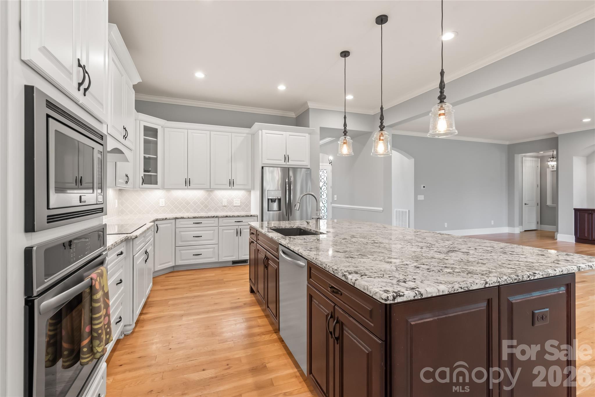 1808 Huntley Ridge Drive Property Photo 15