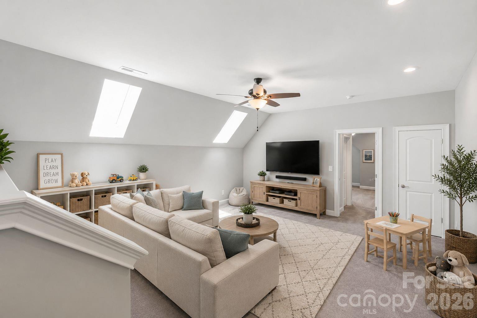 1808 Huntley Ridge Drive Property Photo 29