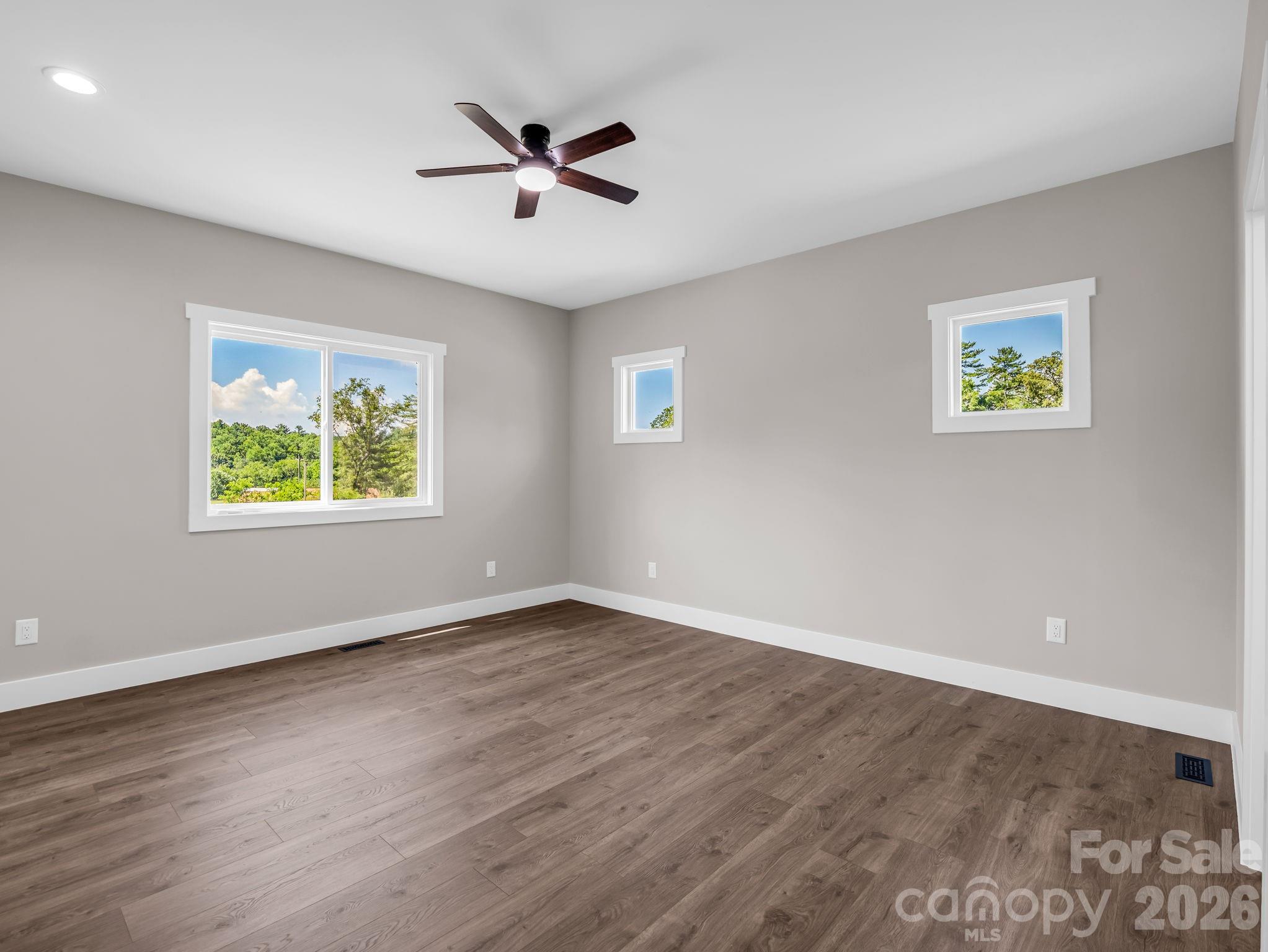 120 Grandview Lane Property Photo 22