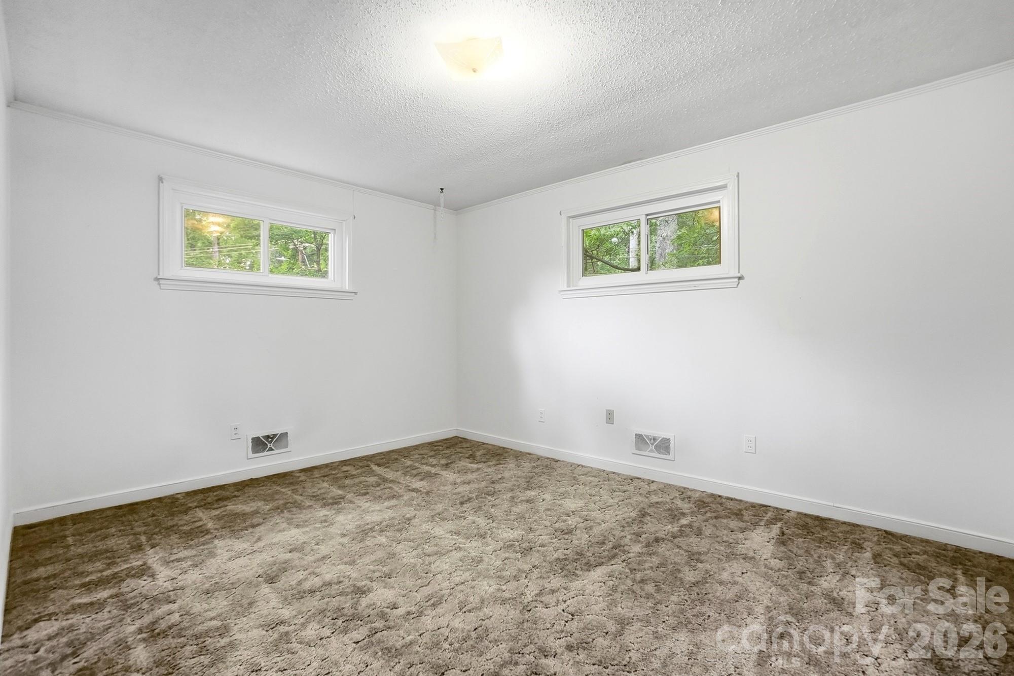 610 Laurel Court Property Photo 21