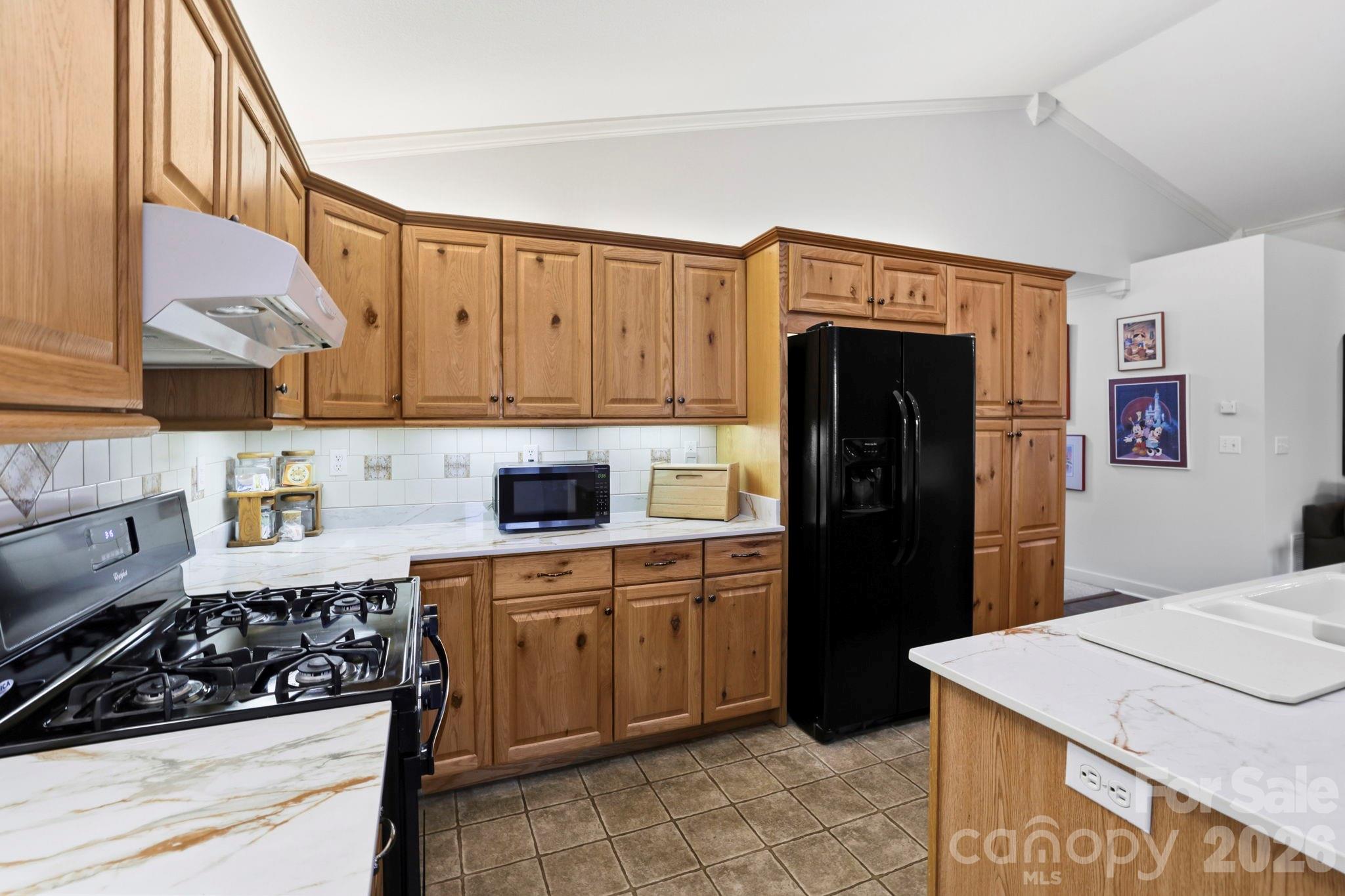 81 Chestnut Lane Property Photo 25