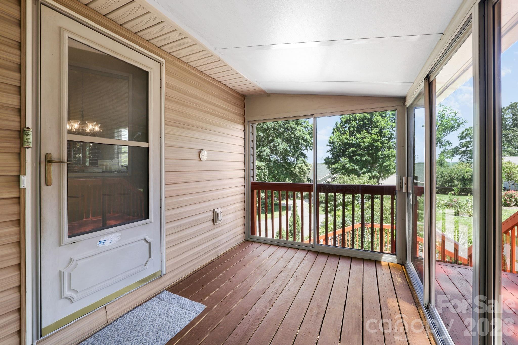 81 Chestnut Lane Property Photo 43