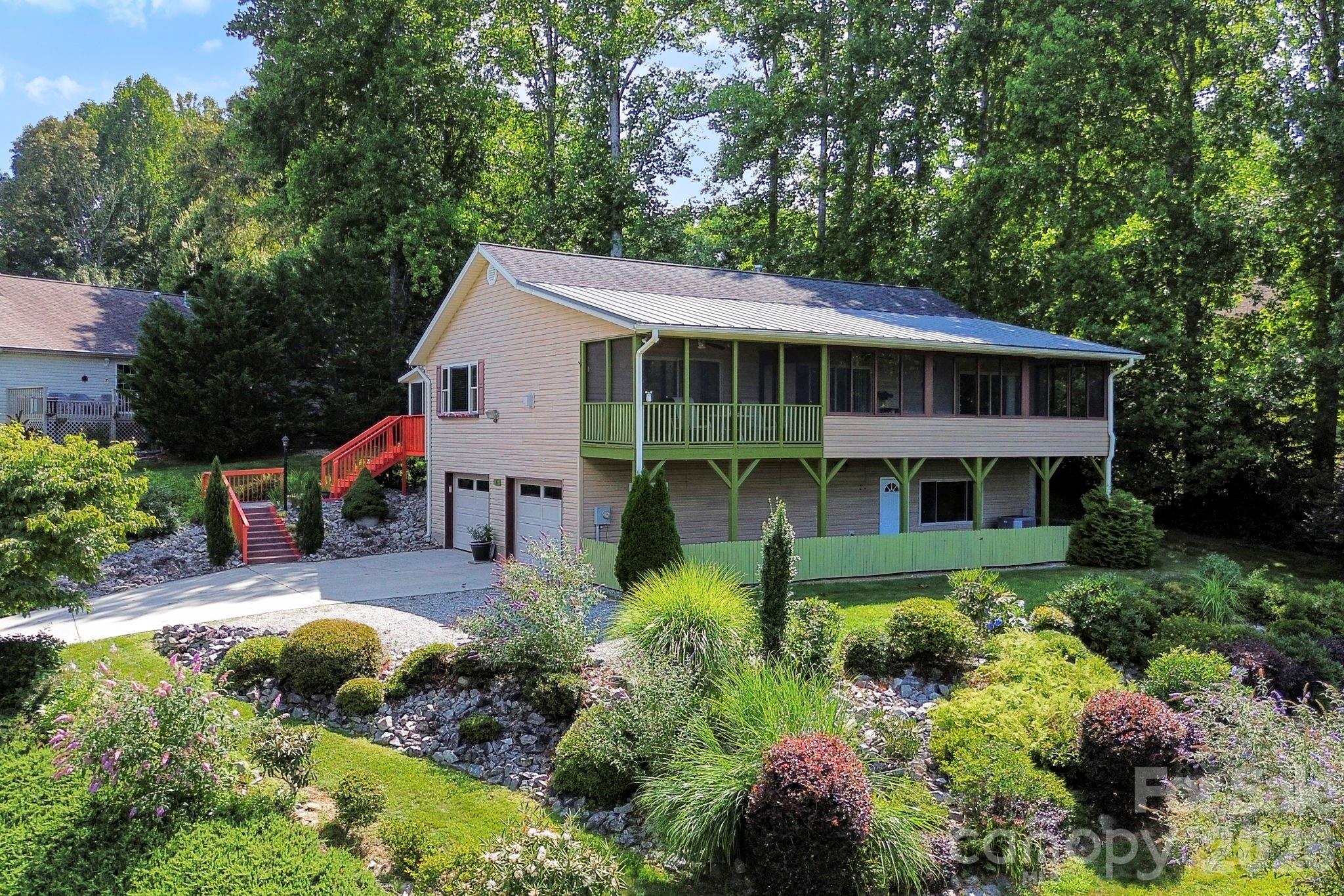 81 Chestnut Lane Property Photo 45