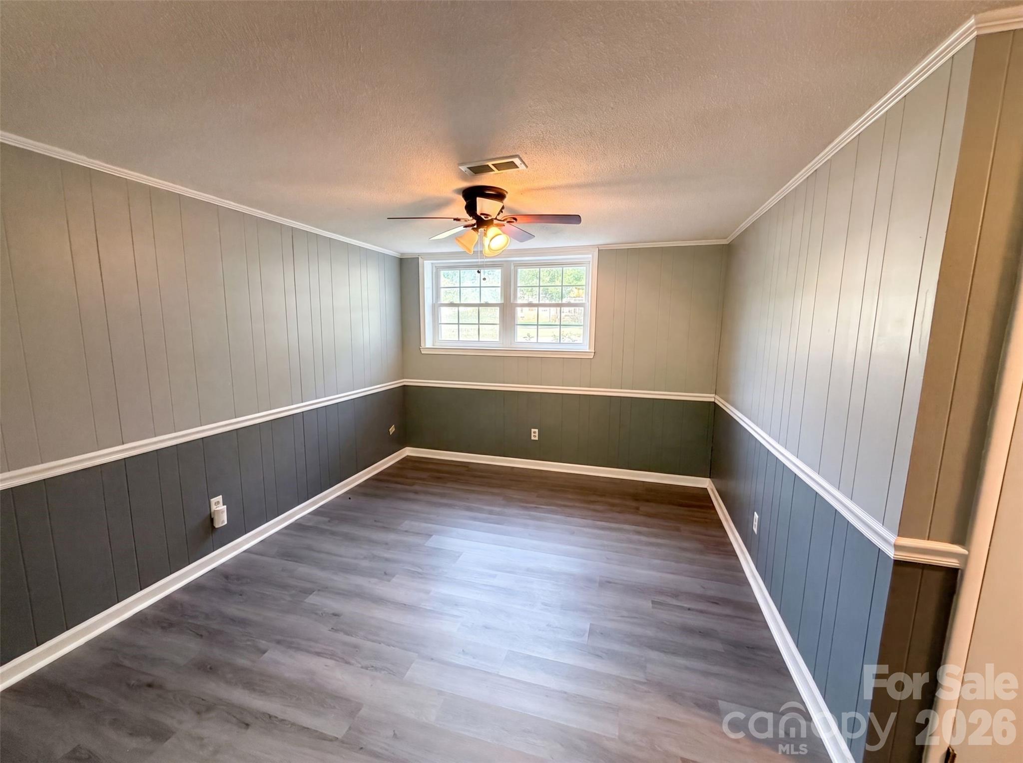 1716 Timberlane Street Property Photo 7