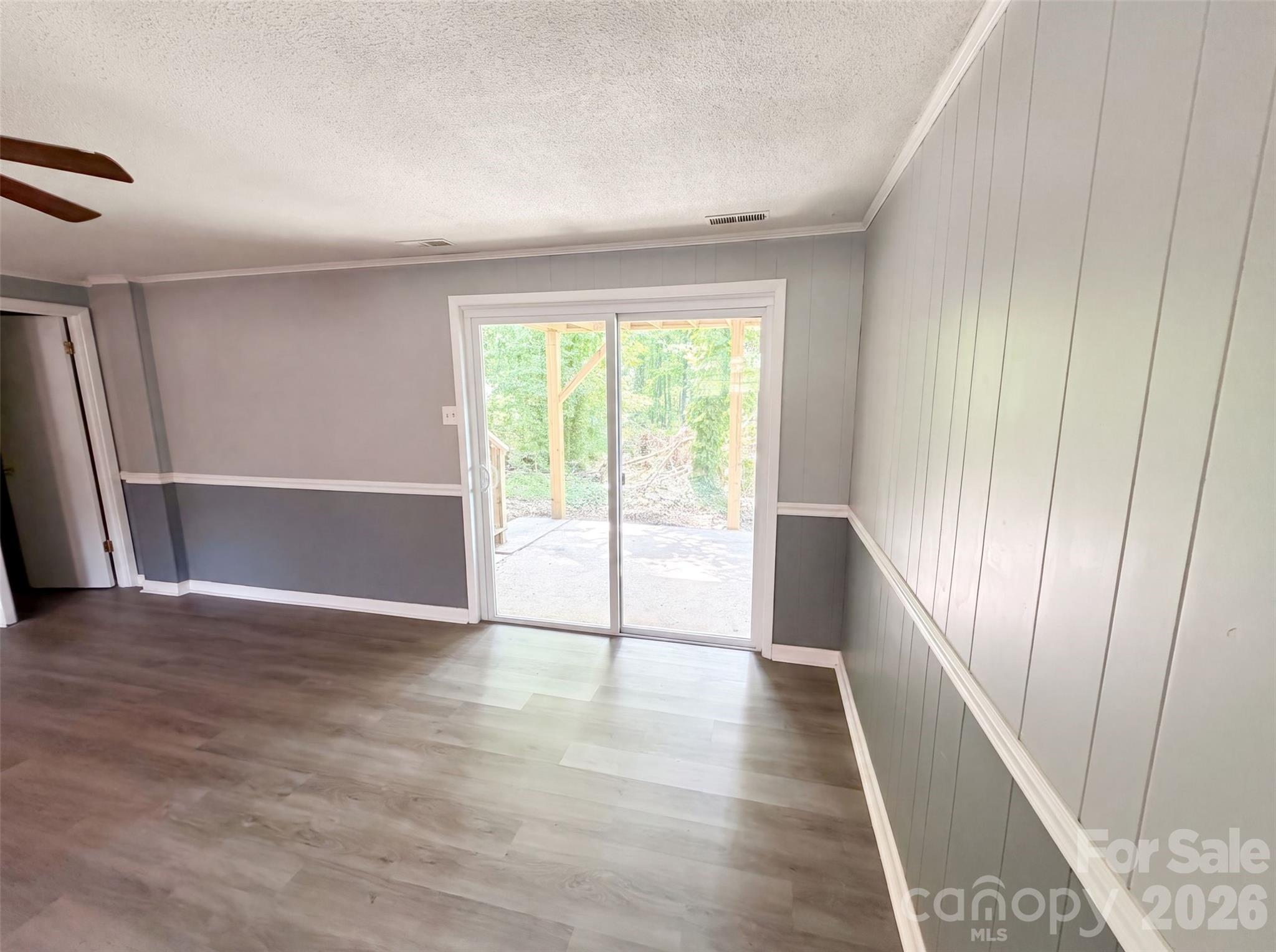 1716 Timberlane Street Property Photo 8