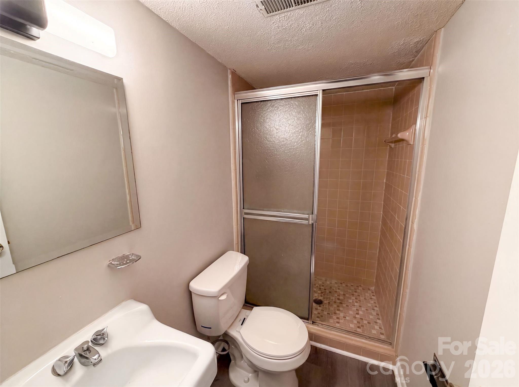 1716 Timberlane Street Property Photo 15
