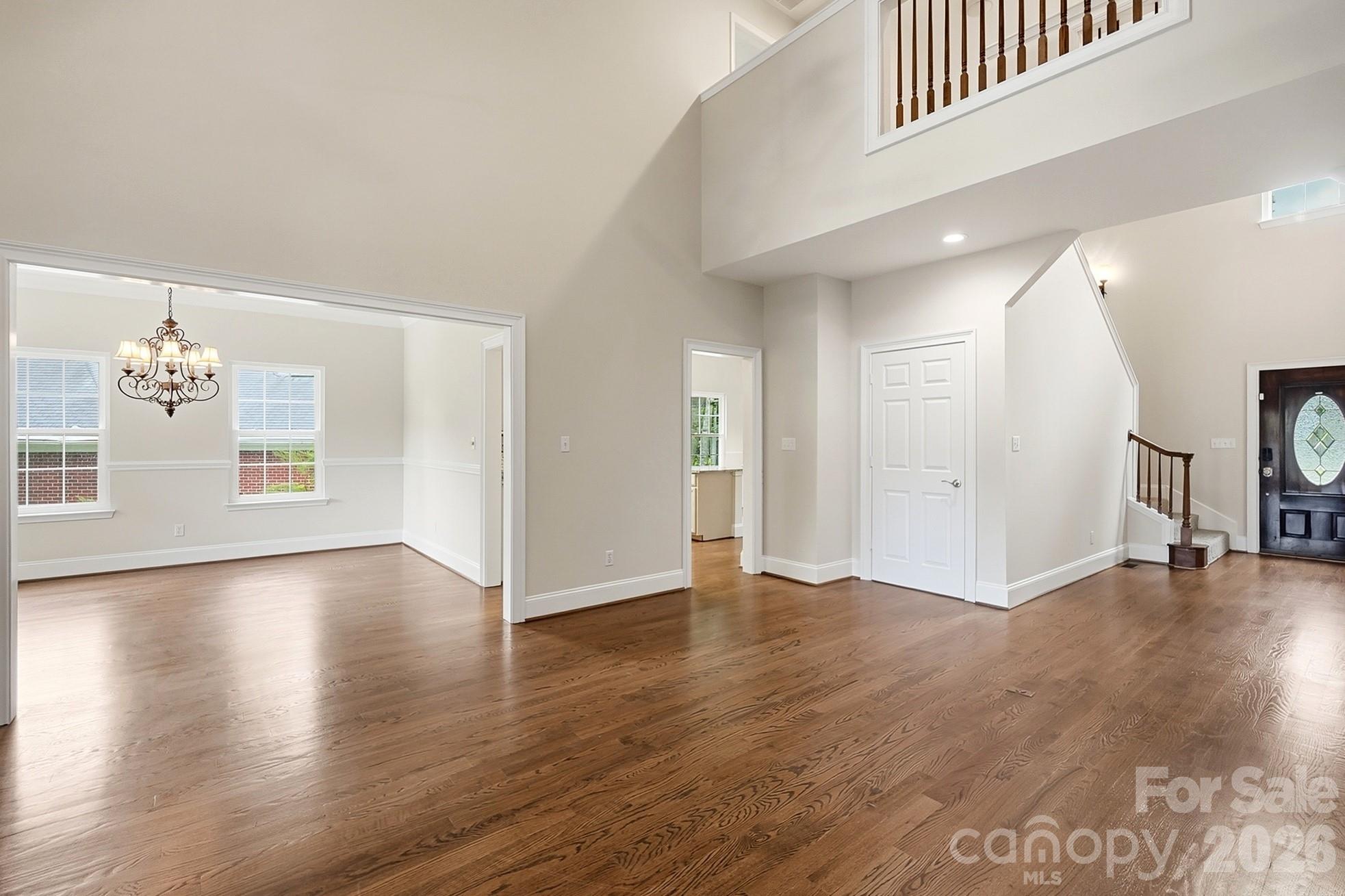 2628 Whitehall Court Property Photo 10