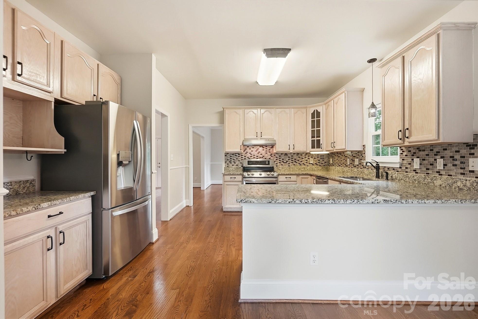 2628 Whitehall Court Property Photo 14
