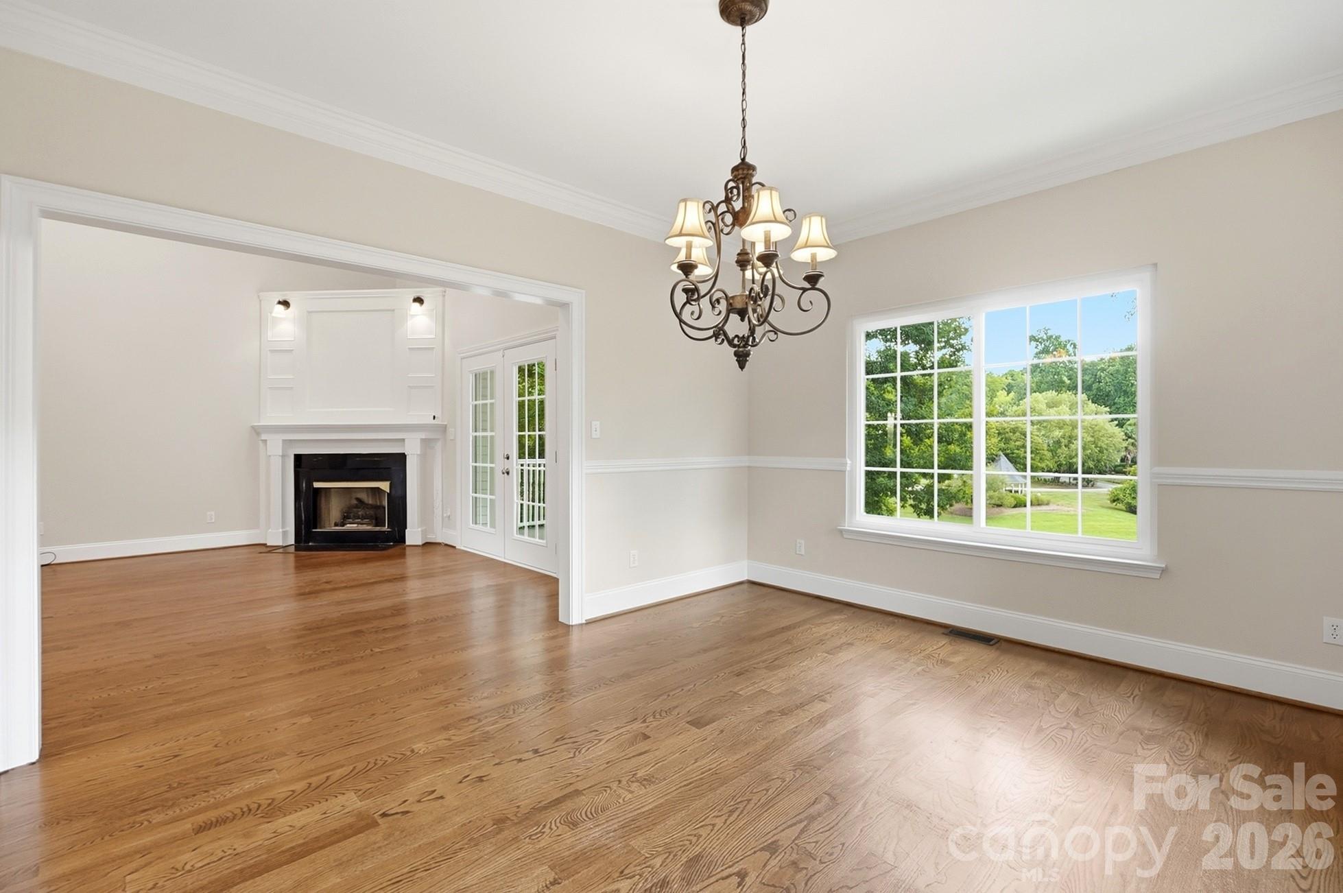 2628 Whitehall Court Property Photo 17