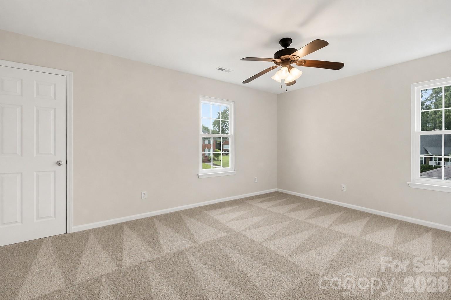 2628 Whitehall Court Property Photo 35