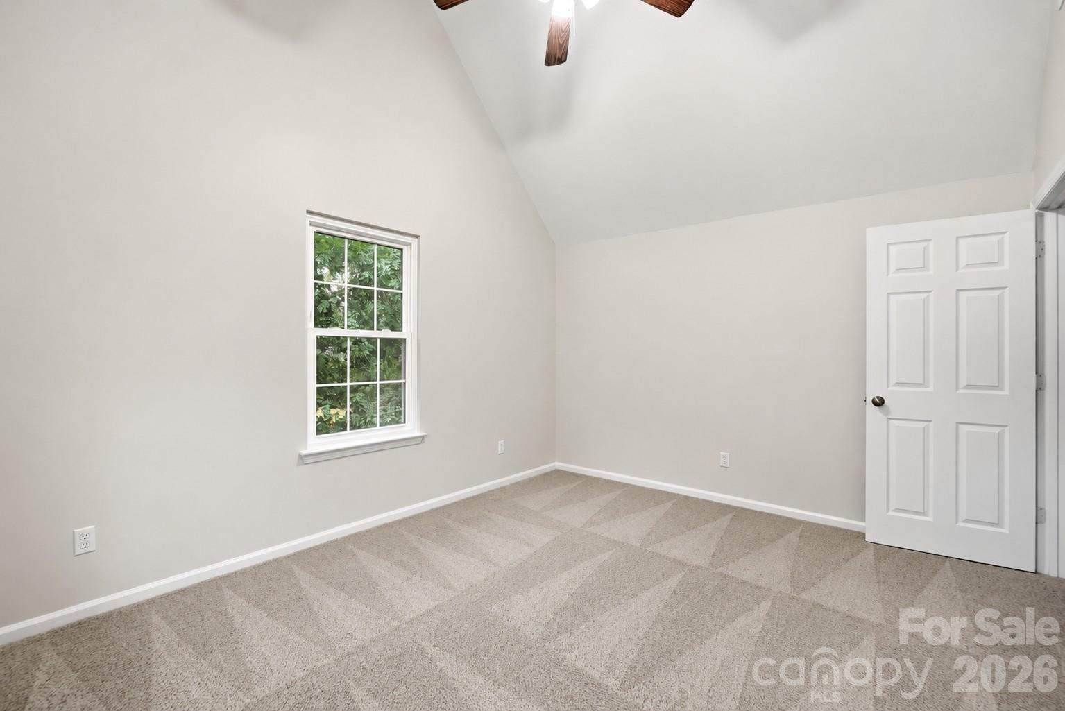 2628 Whitehall Court Property Photo 39