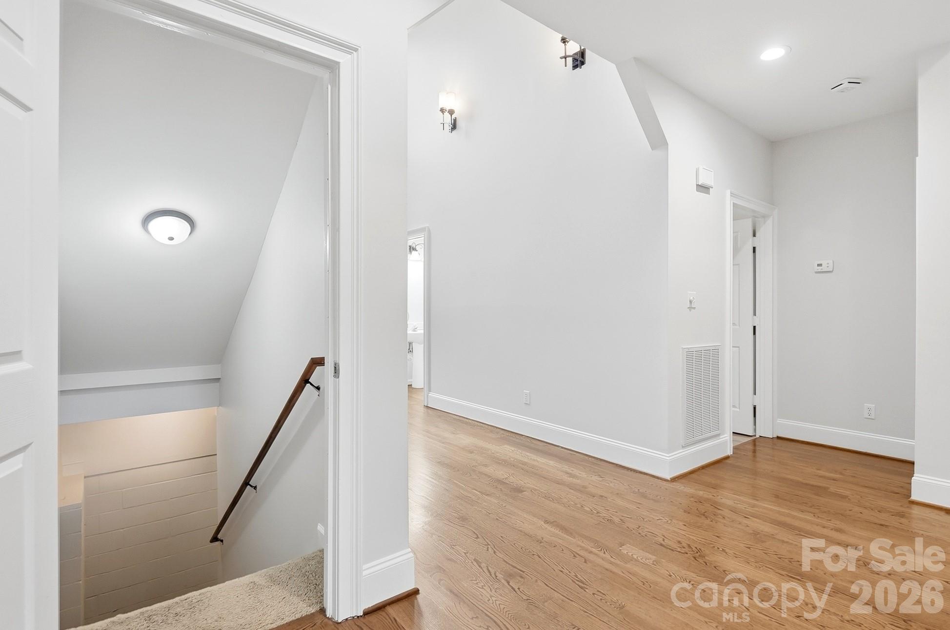 2628 Whitehall Court Property Photo 40